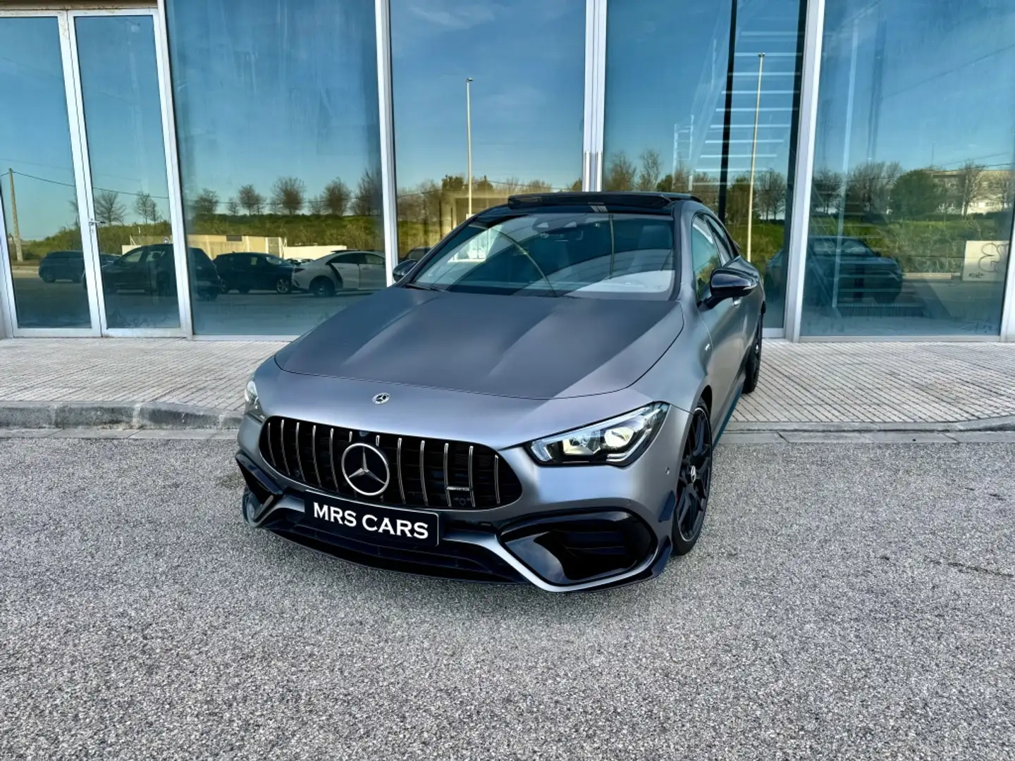 Mercedes-Benz CLA 45 AMG S 4Matic+ 8G-DCT Gris - 1