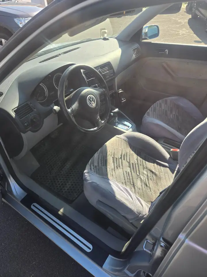 Volkswagen Bora 1.9 TDI 115000 km Automatic, foto 5
