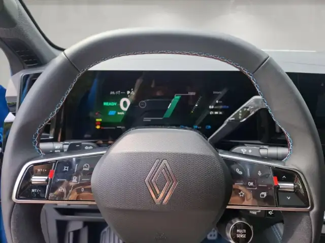 Renault Rafale view 8