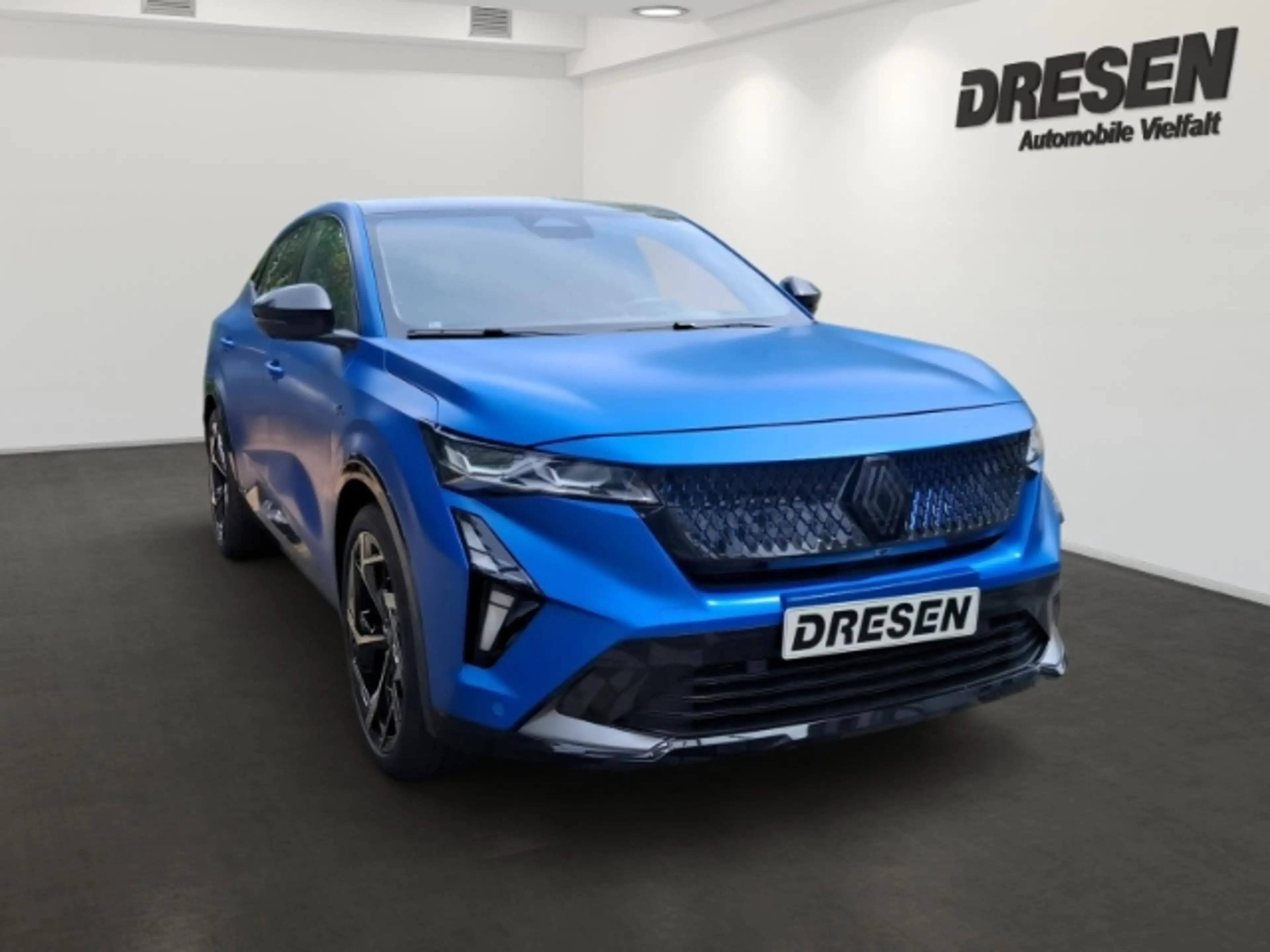 Renault Rafale Atelier Alpine Hyper Hybrid E-Tech 4x4 300 Plug-In — photo 2