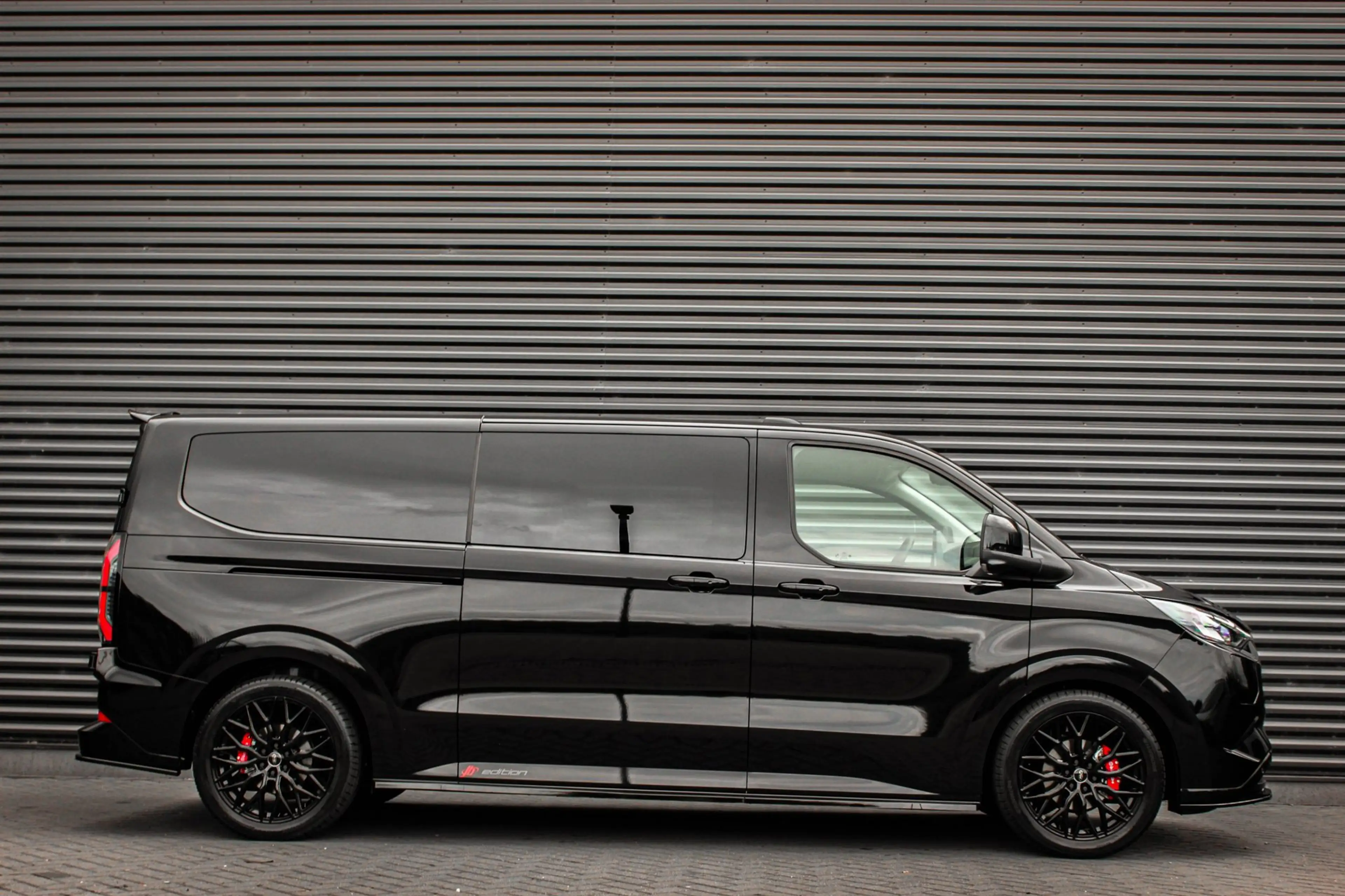 Ford E-Transit Cust. 320 L2H1 Limited 71 kWh DC DUBBEL CABINE / J — photo 6