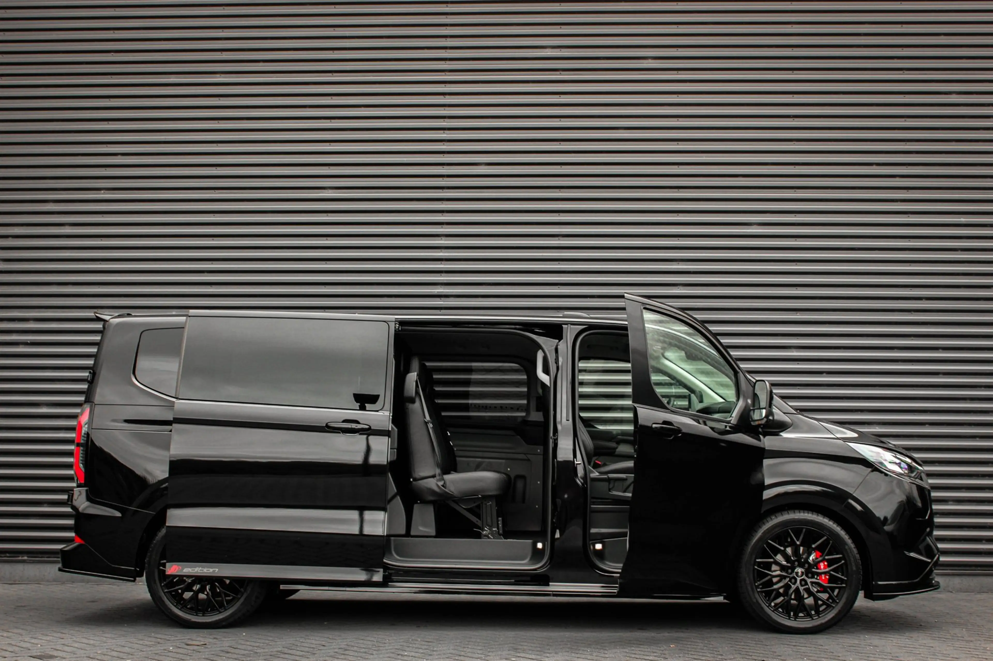 Ford E-Transit Cust. 320 L2H1 Limited 71 kWh DC DUBBEL CABINE / J — photo 8