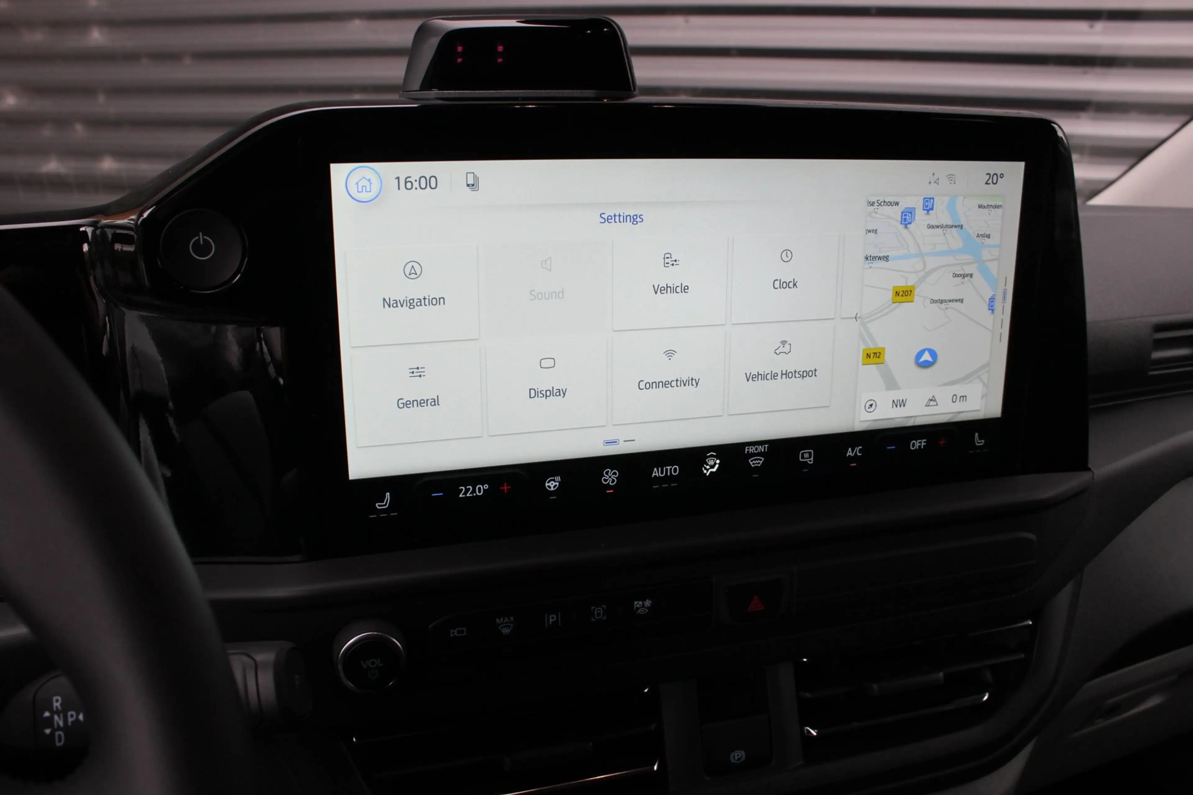 Ford E-Transit Cust. 320 L2H1 Limited 71 kWh DC DUBBEL CABINE / J — photo 24