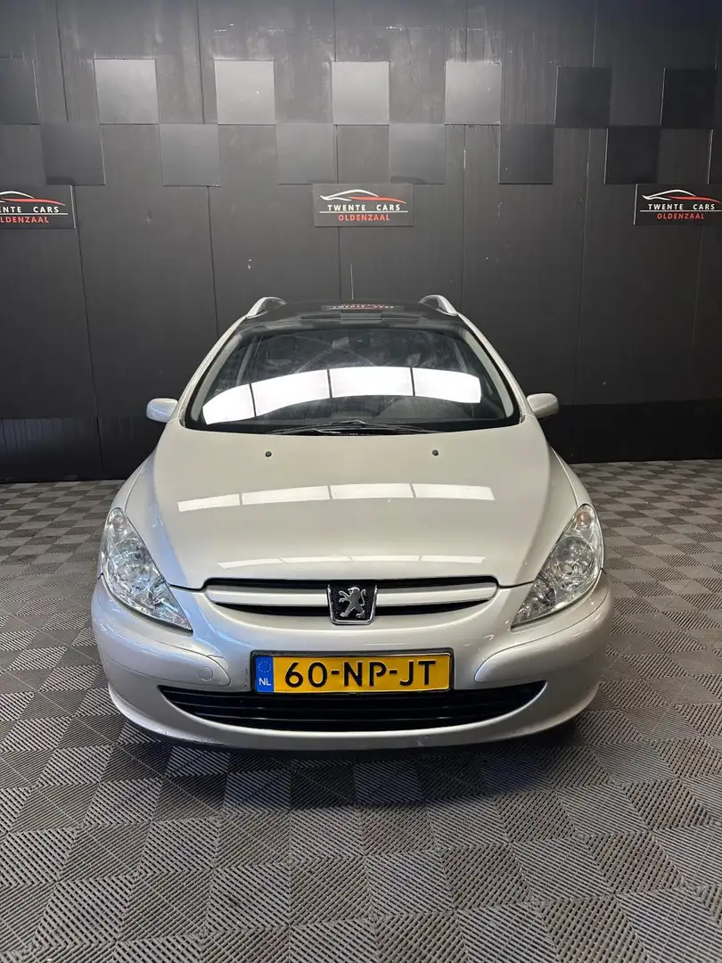 Peugeot 307 SW 2.0 16V Pack | Clima | Pano | Nieuwe APK | Grijs - 2