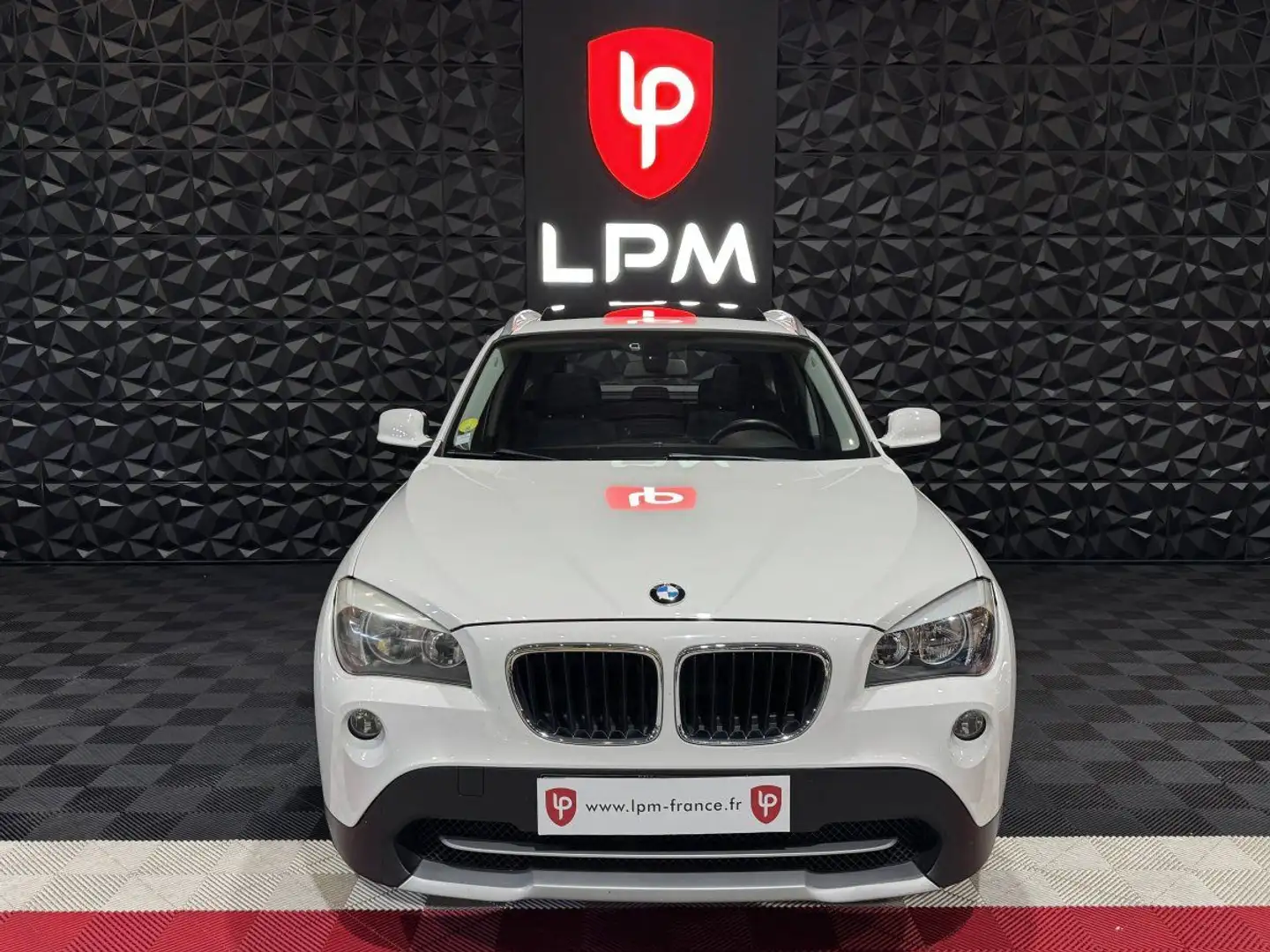 BMW X1 I (E84) xDrive18dA 143ch xLine Blanc - 2