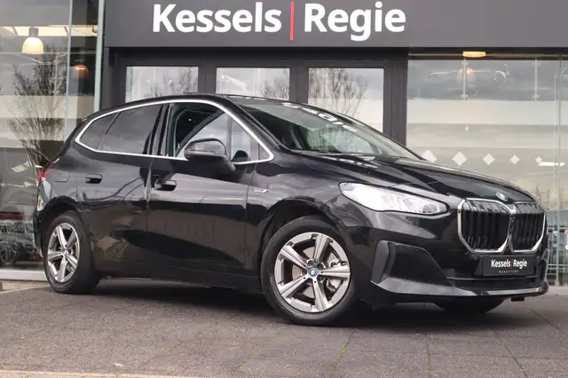 BMW 225 2-serie Active Tourer 225e xDrive Panorama Camera