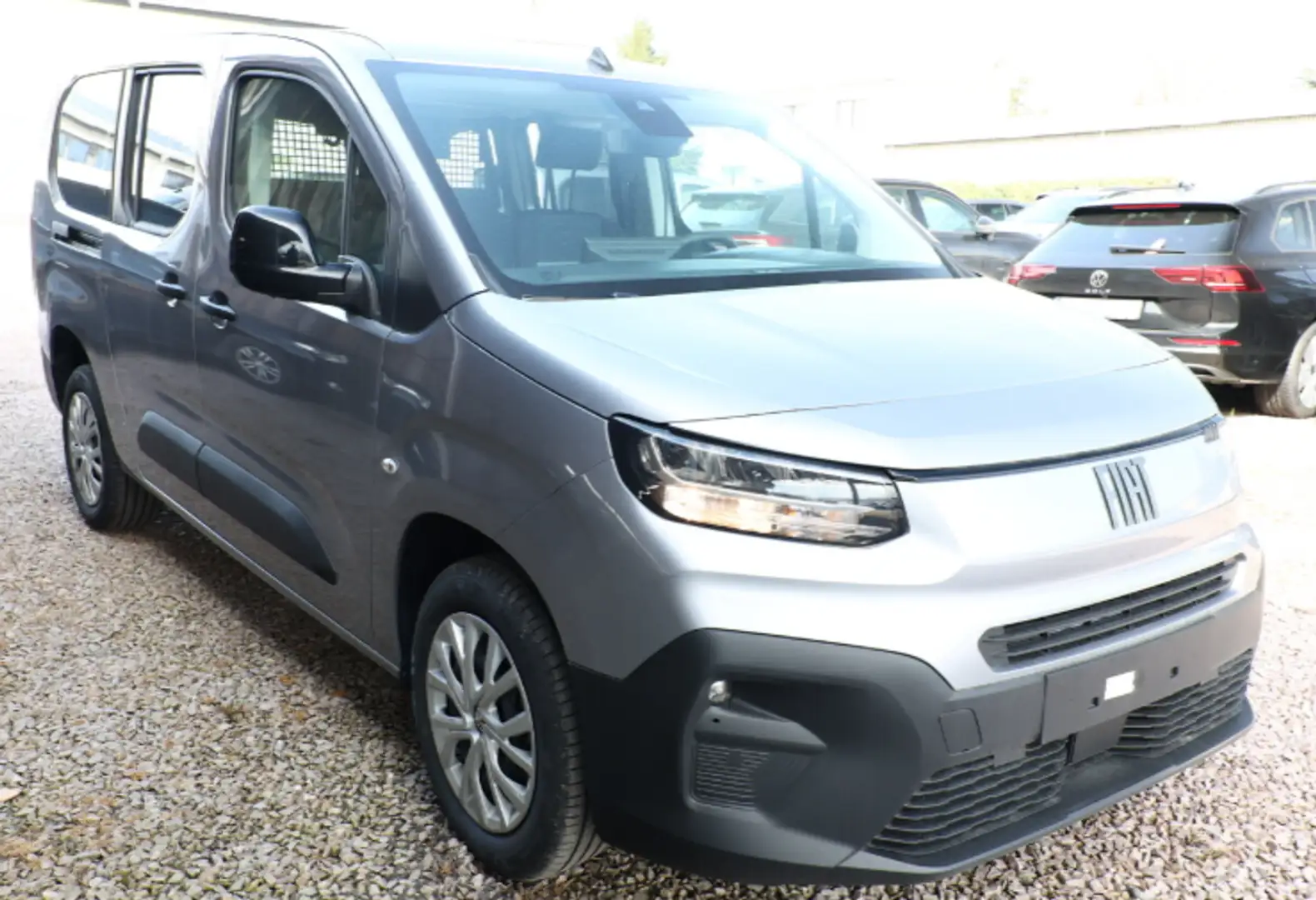Fiat Doblo 1.5 BlueHdi 130CV AT8 Combi Maxi N1 - 1