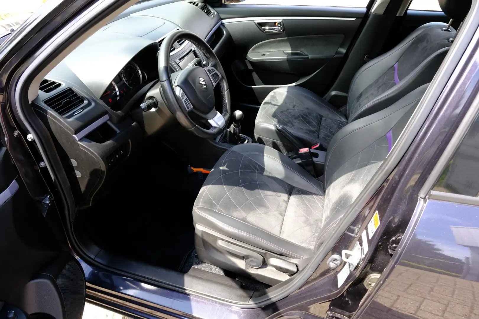 Suzuki Swift 1.2 Style EASSS 5-drs Navi|1e Eig|Airco|LMV Grijs - 2
