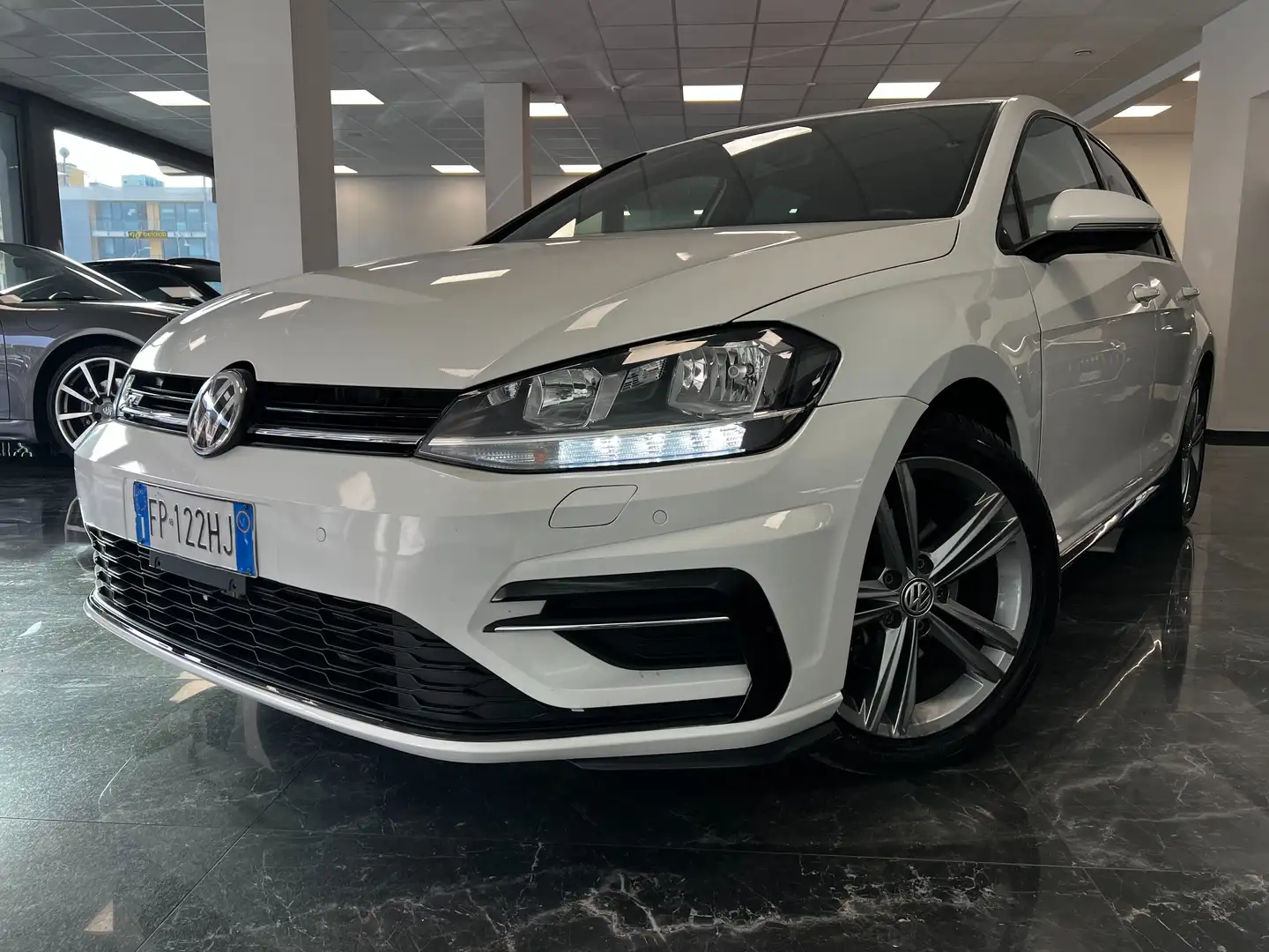 Volkswagen Golf 1.6 TDI 115 CV DSG 5p. Sport R-Line BlueMotion Білий - 1