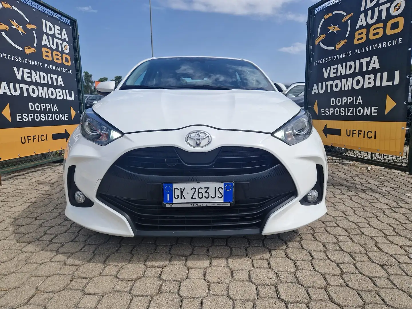 Toyota Yaris 1.0 Active PROMO FINANZIAMENTO Blanco - 2