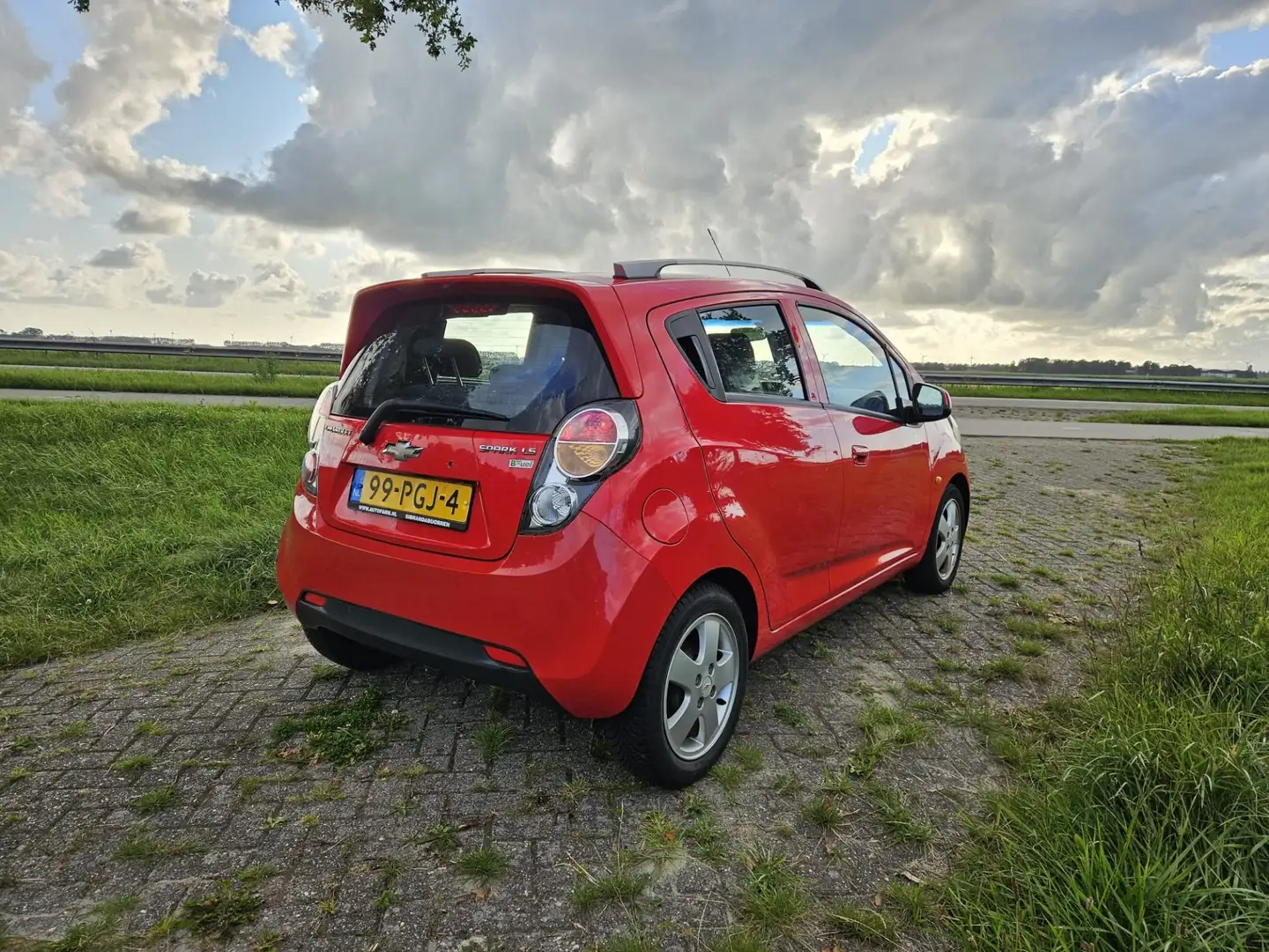 Chevrolet Spark 1.0 16V LS Bi-Fuel Piros - 1