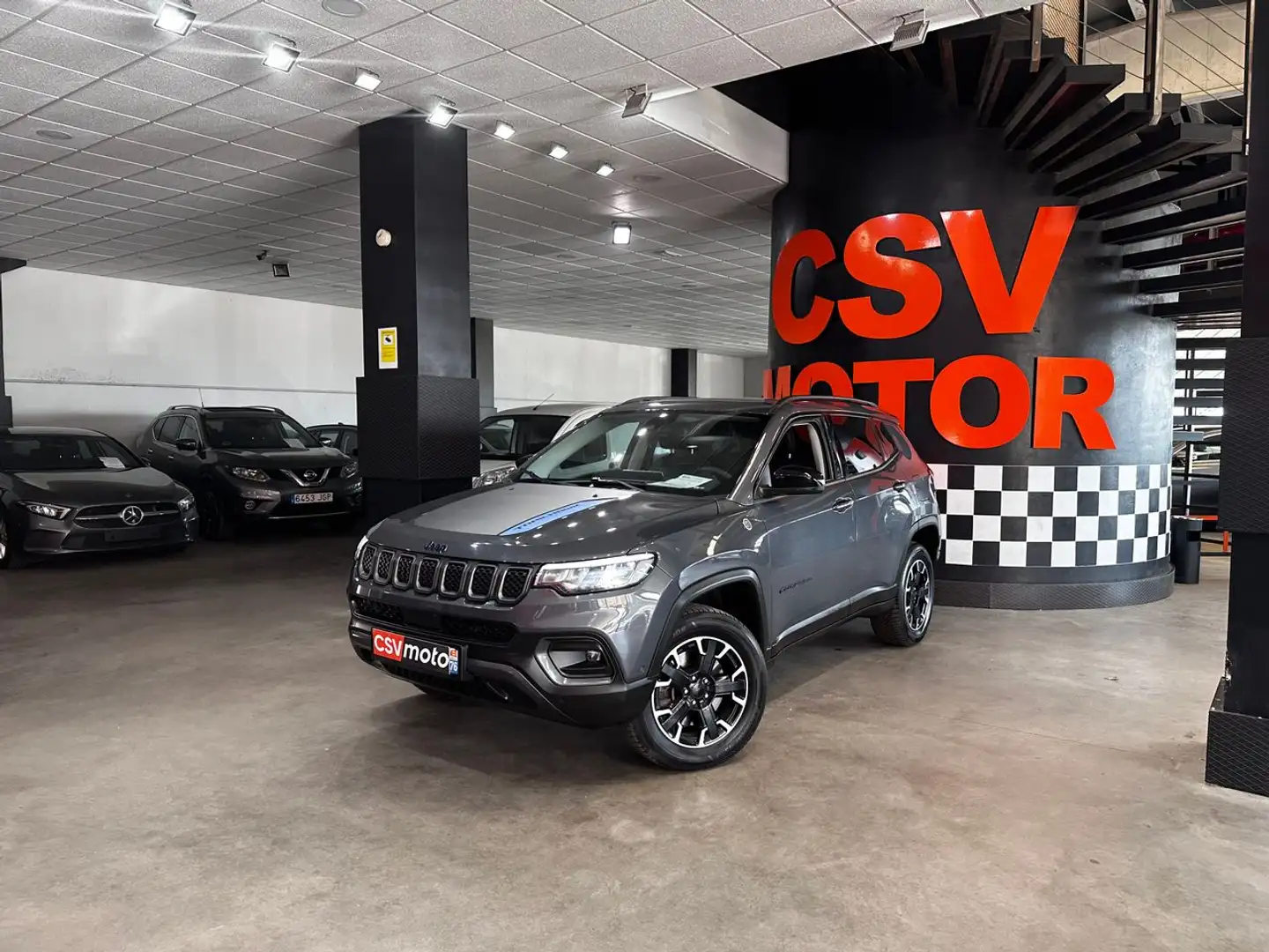 Jeep Compass 1.3 PHEV 177kW (240CV) Trailhawk AT AWD Gris - 2