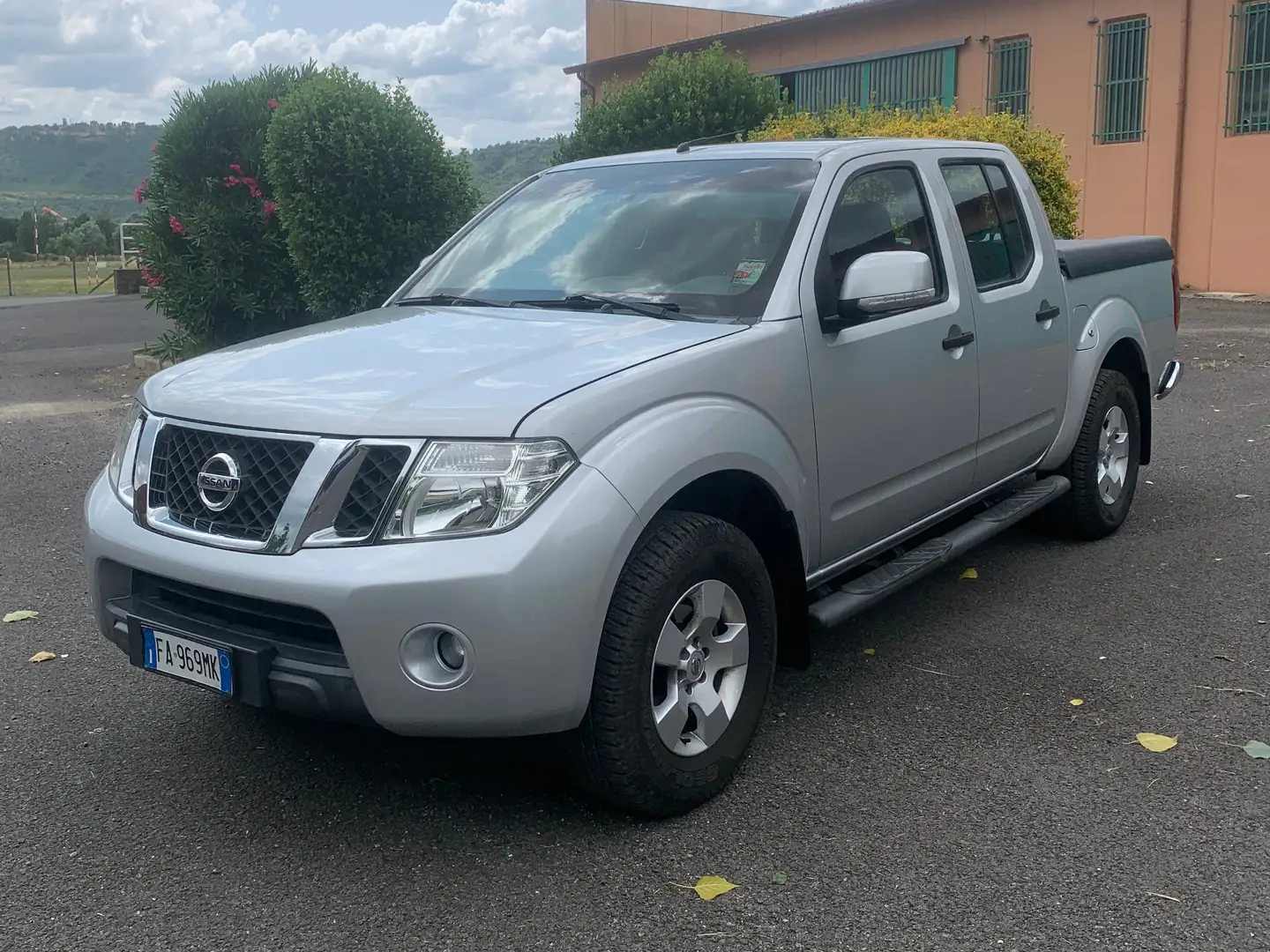 Nissan Navara Navara 2.5 dci d.cab Sport Platinum - 1