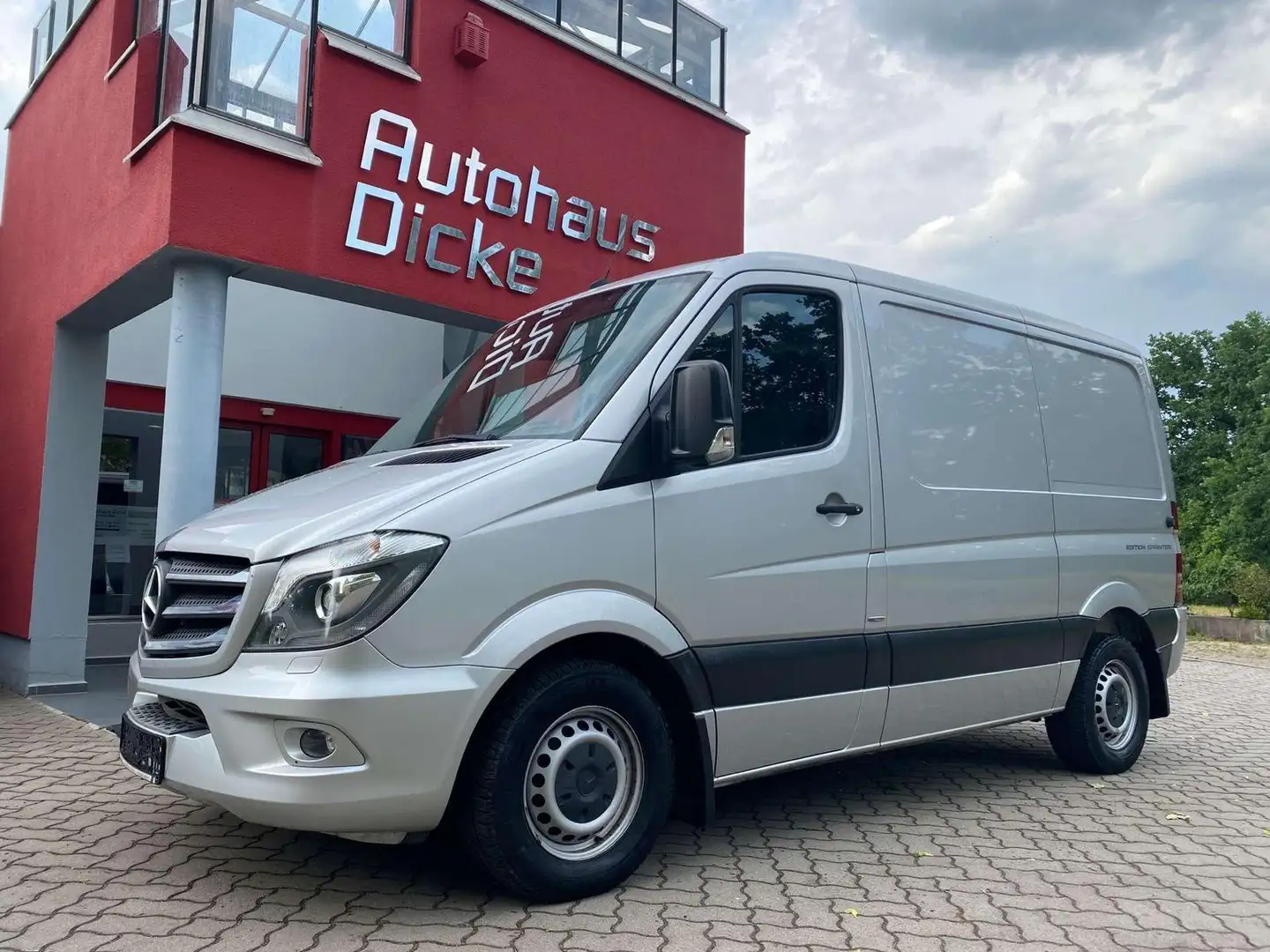 Mercedes-Benz Sprinter 319 CDI BlueTec Standheizg XENON Silber - 1
