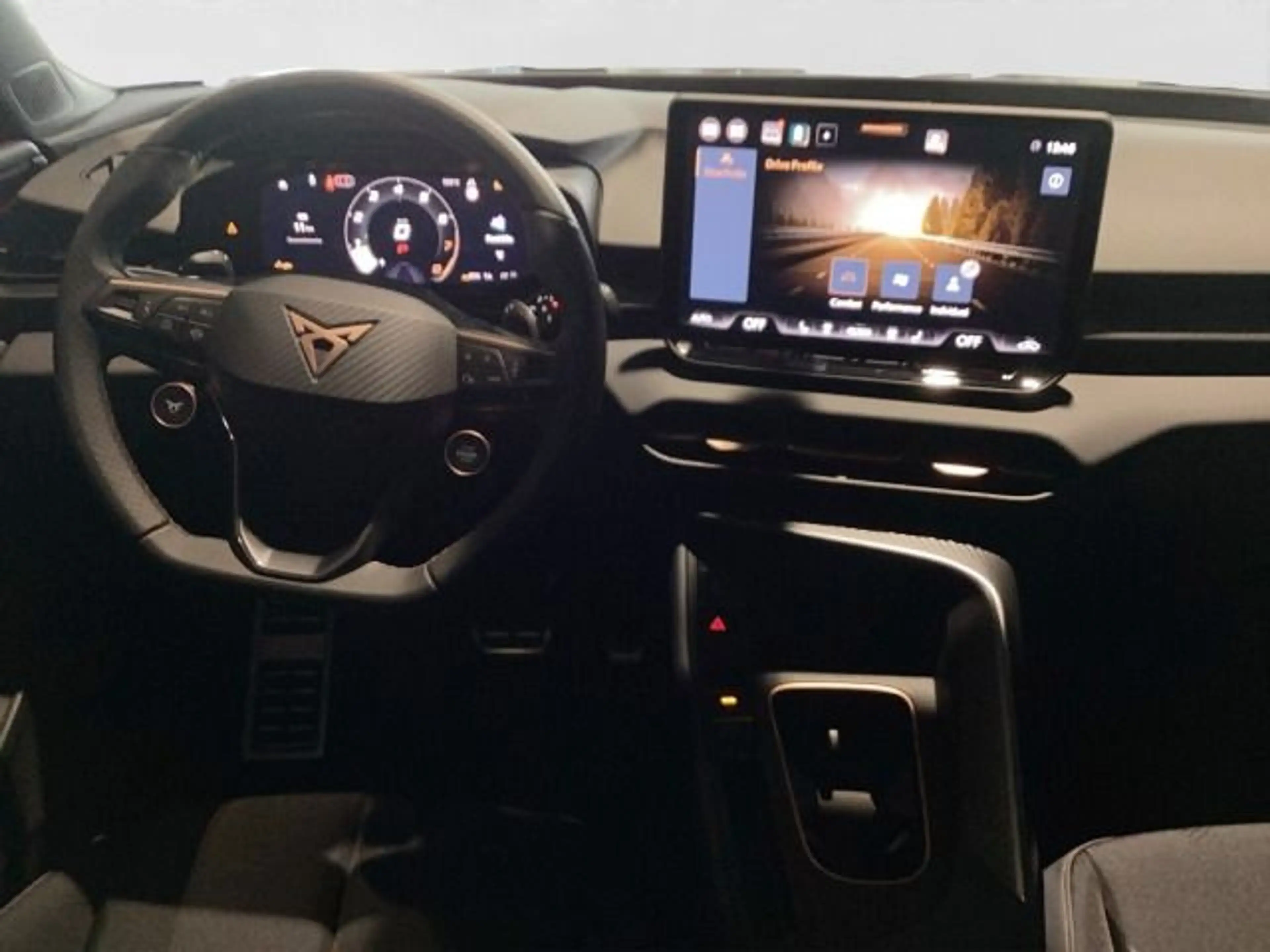 CUPRA Terramar 1.5 e-HYBRID DSG REAR VIEW STHZ GJR CLI — photo 5