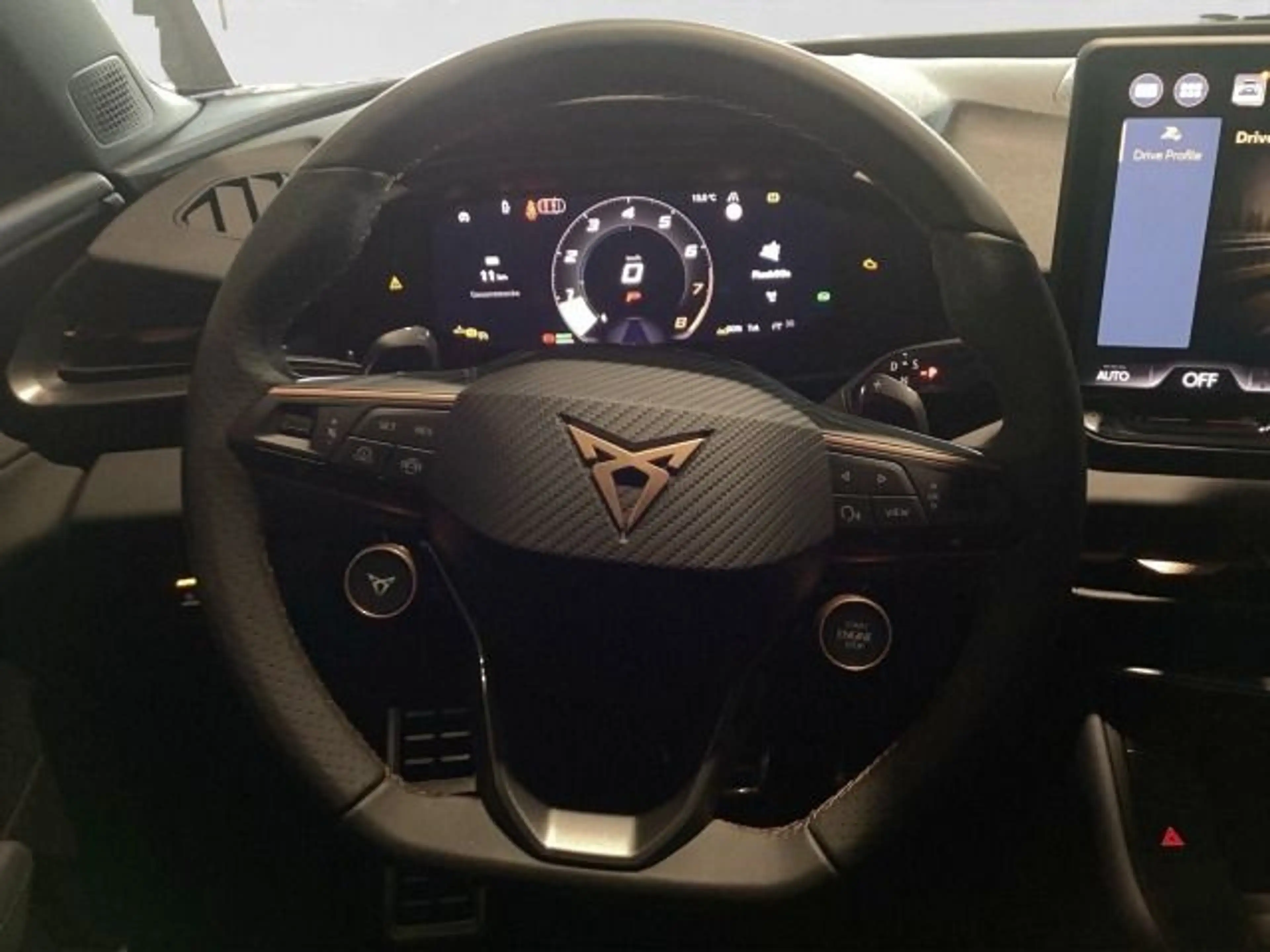CUPRA Terramar 1.5 e-HYBRID DSG REAR VIEW STHZ GJR CLI — photo 9