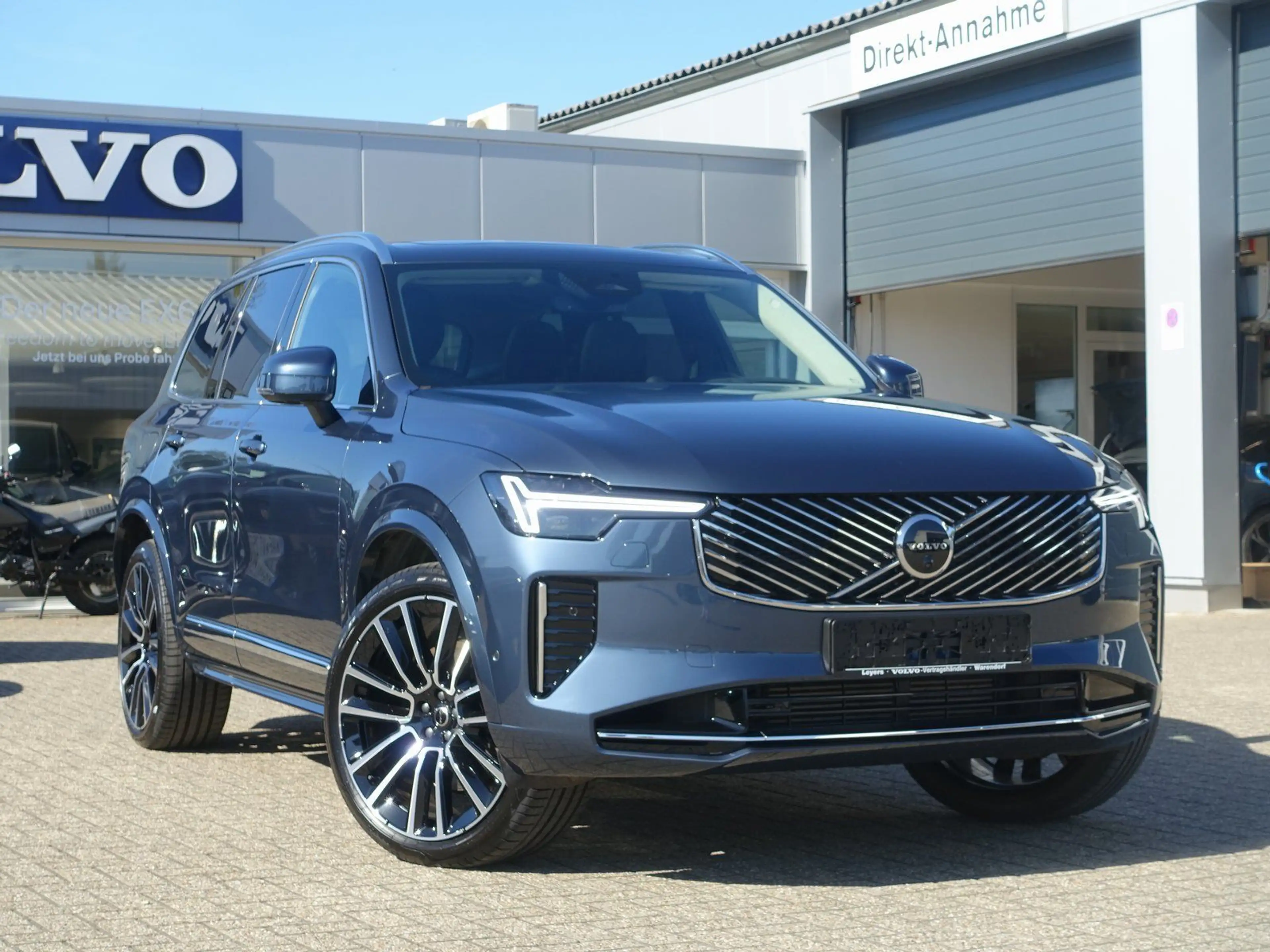 Volvo XC90 Ultra, T8 AWD Plug-in/FourC/Pano/HUD/AHK — photo 3