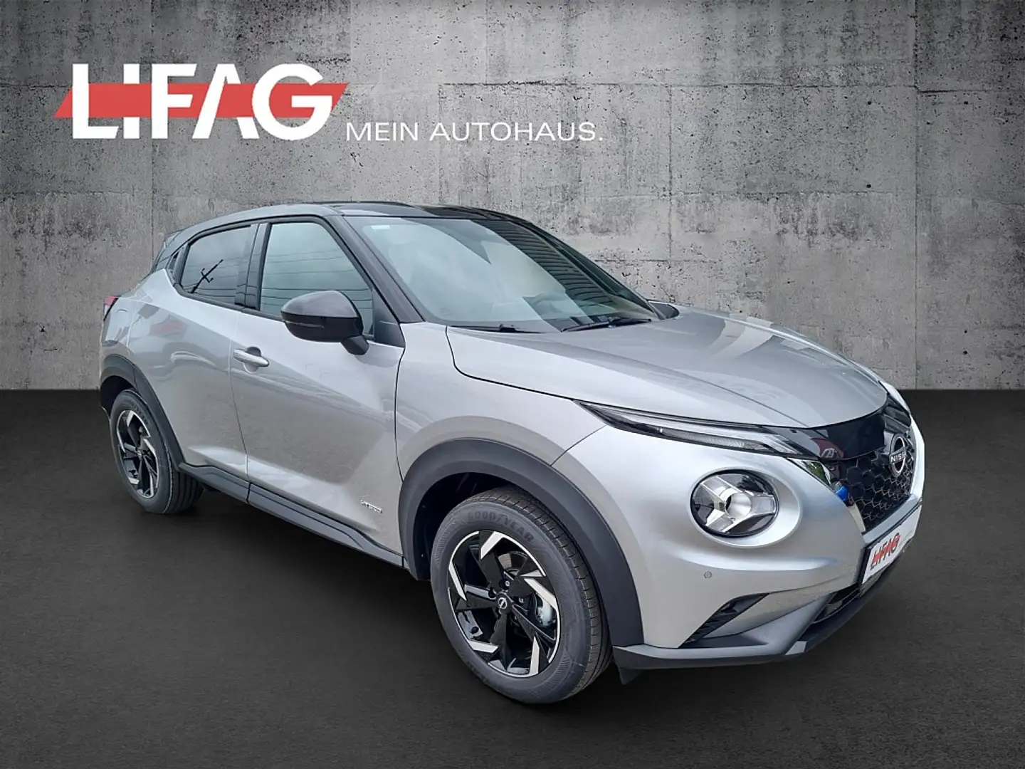 Nissan Juke 1,6 Hybrid N-Connecta 4AMT Aut. *ab € 23.990,-* Silber - 1
