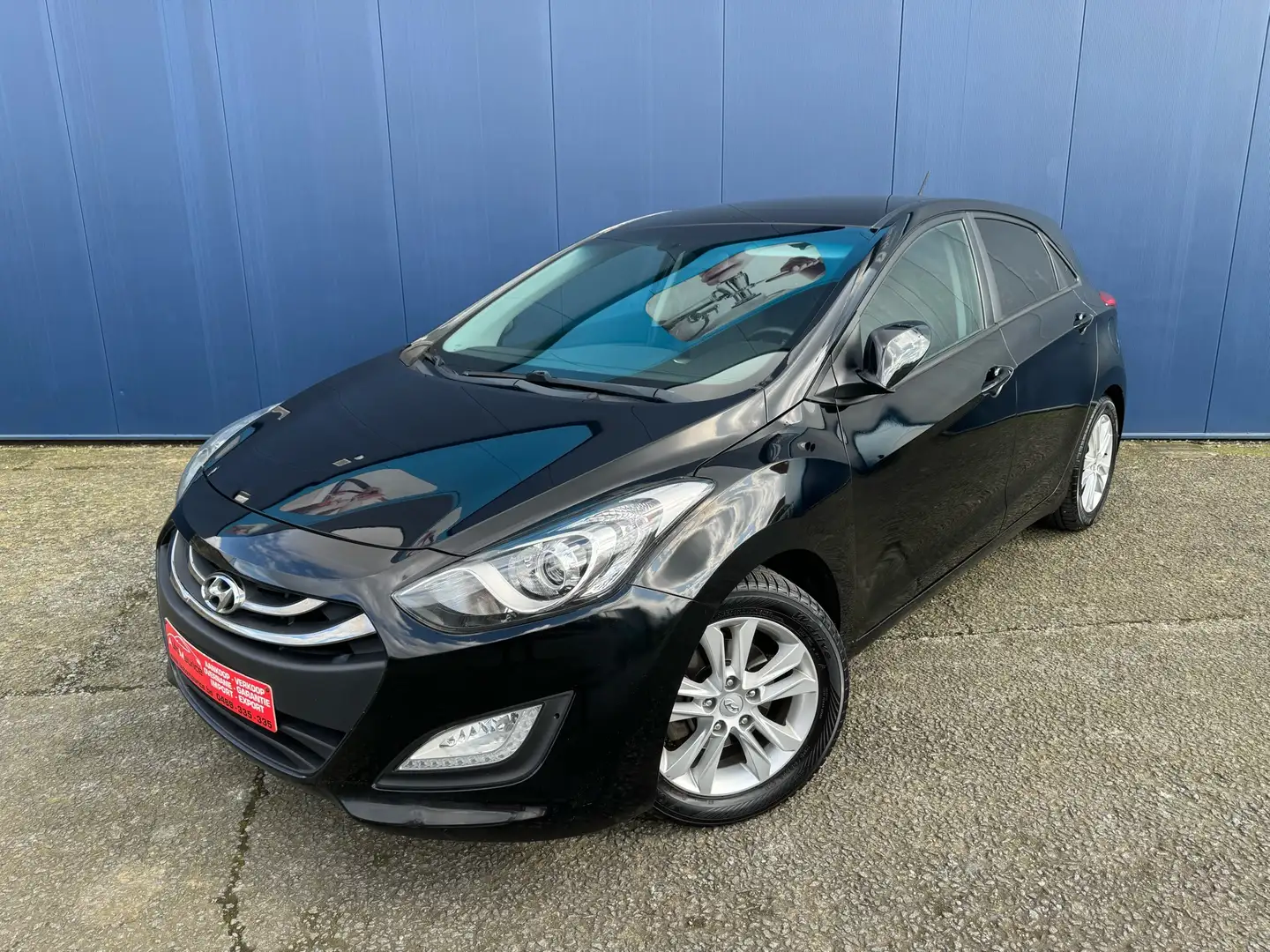 Hyundai i30 1.4i Benzine Euro5 Airco 12Mand Garantie 2014 Zwart - 1