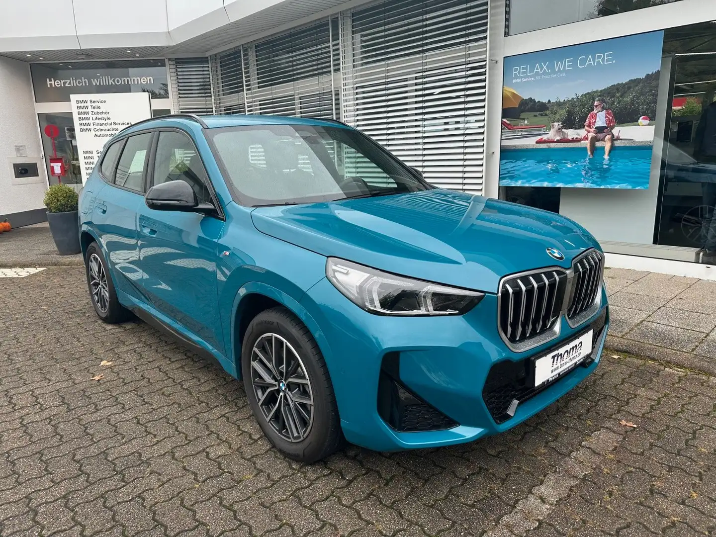 BMW X1 20 i sDrive M-Sport+adap.LED+RF-Kam.+adap.MFW Blau - 1