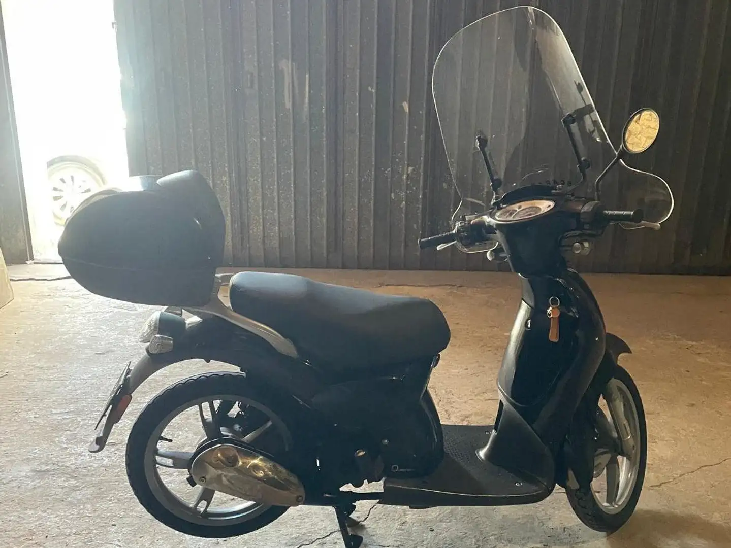 Aprilia Scarabeo SCARABEO 50 4T Nero - 2