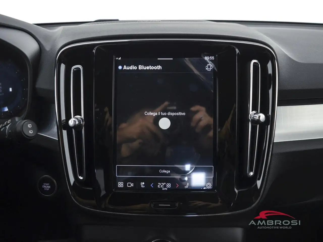 Volvo XC40 2026 — фото 15