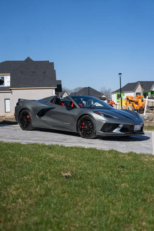 Chevrolet Corvette снимка Chevrolet Corvette