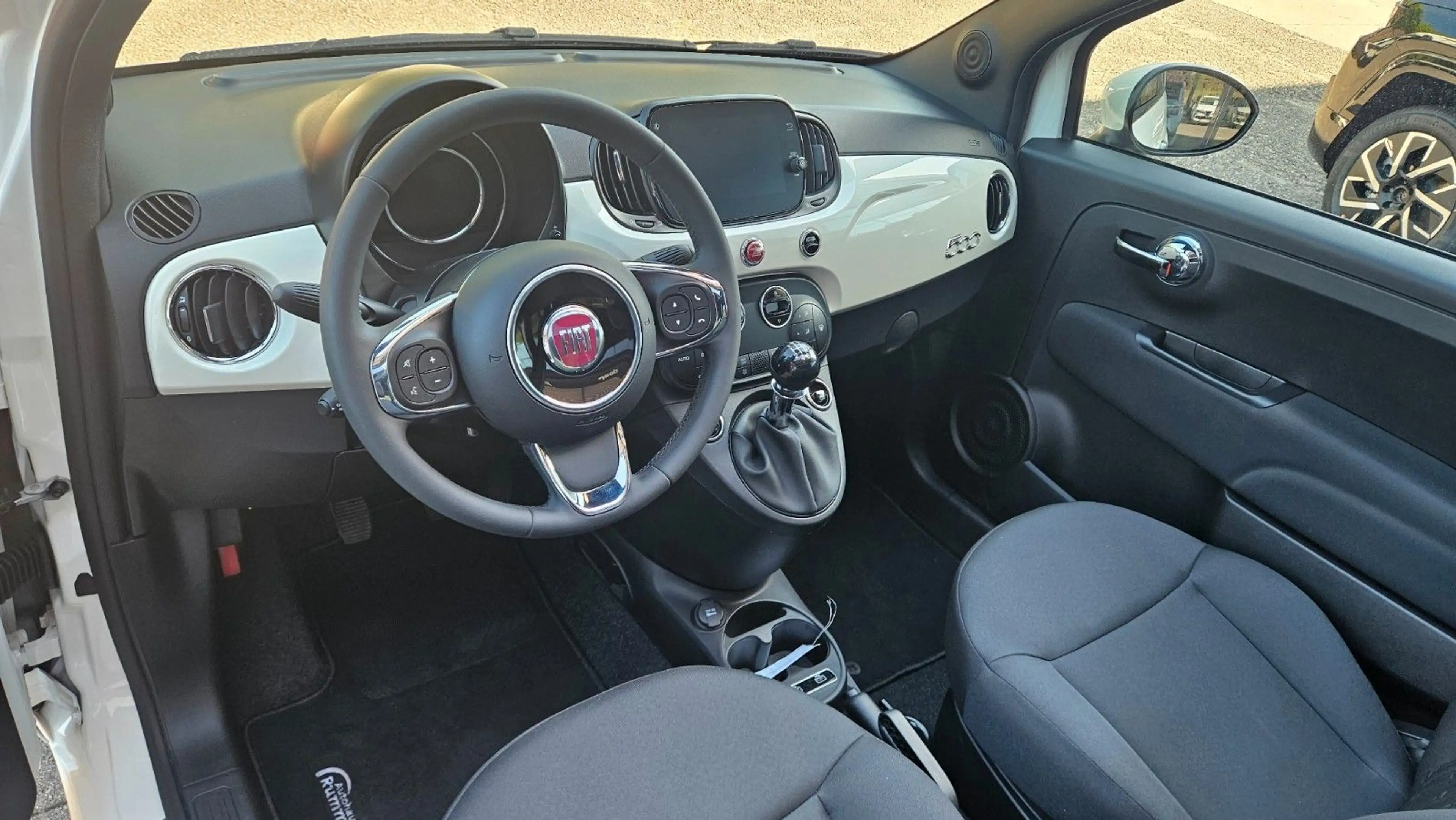 Fiat 500C Dolcevita*Hybrid*PDC*NAV*Apple*Android*Alu* — photo 11