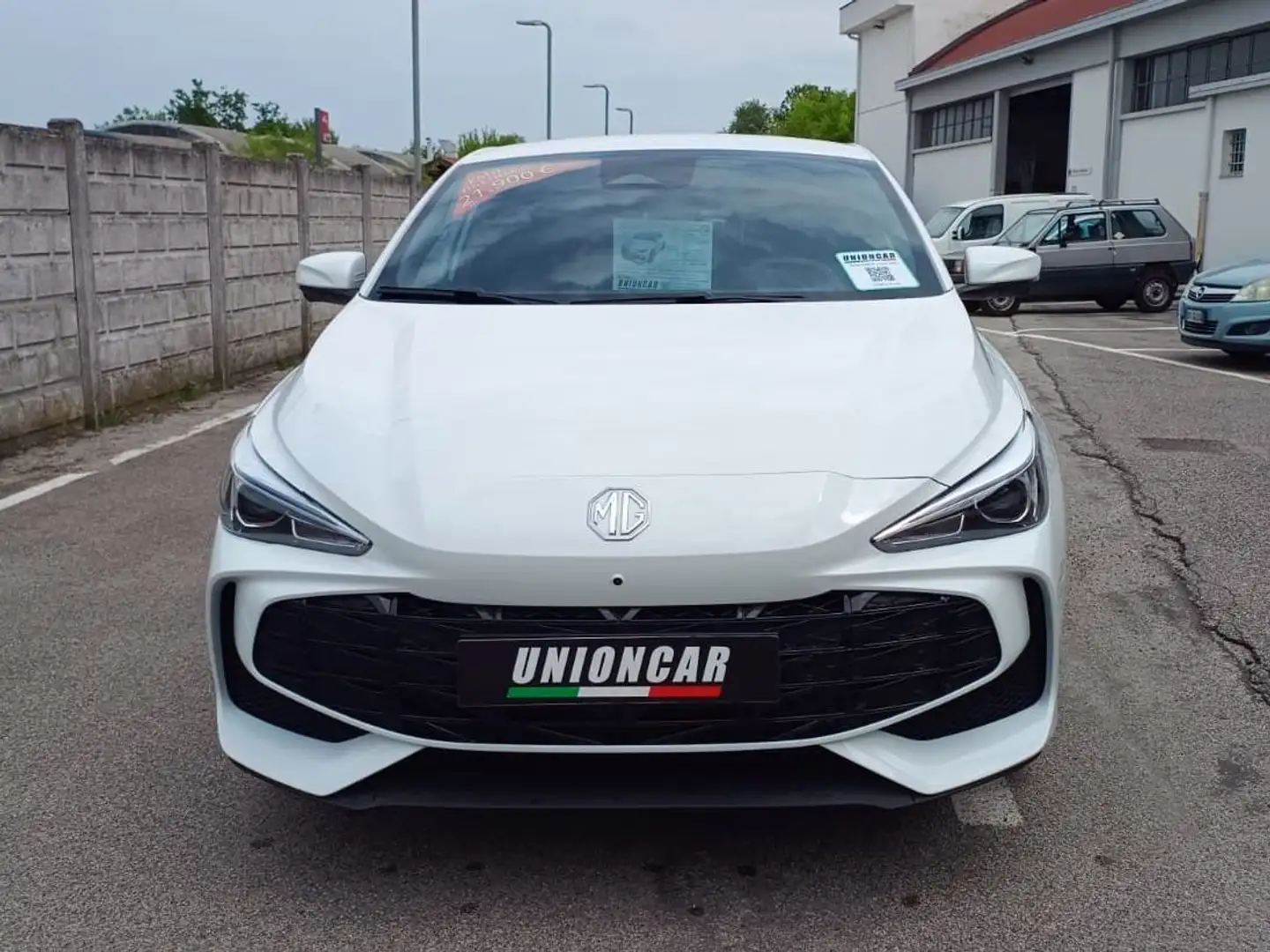 MG MG3 MG3 1.5 hybrid+ Luxury auto Weiß - 2