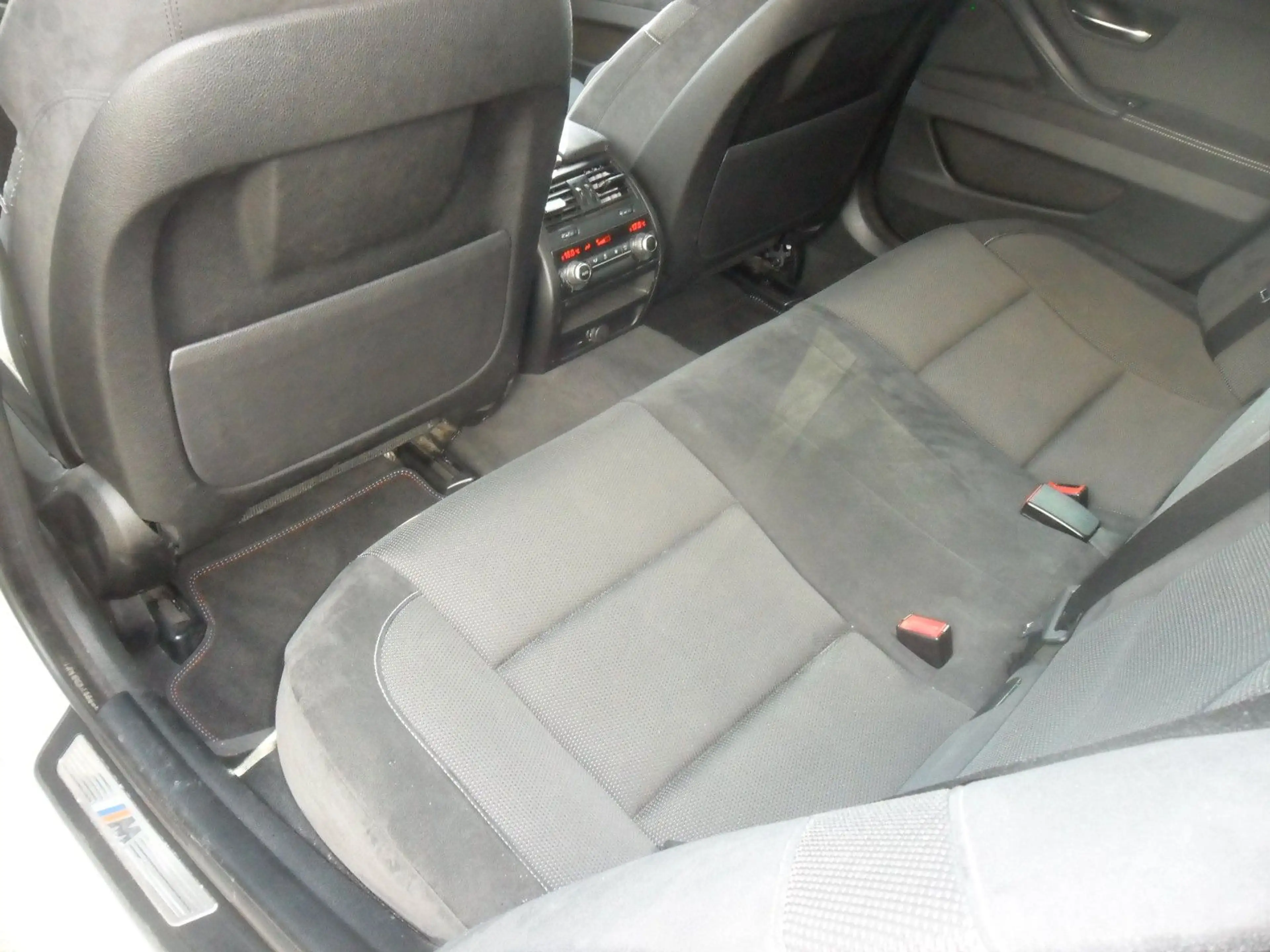 BMW 525 Touring xDrive*M-Sportpaket*Aut*Navi*Xenon* — photo 11