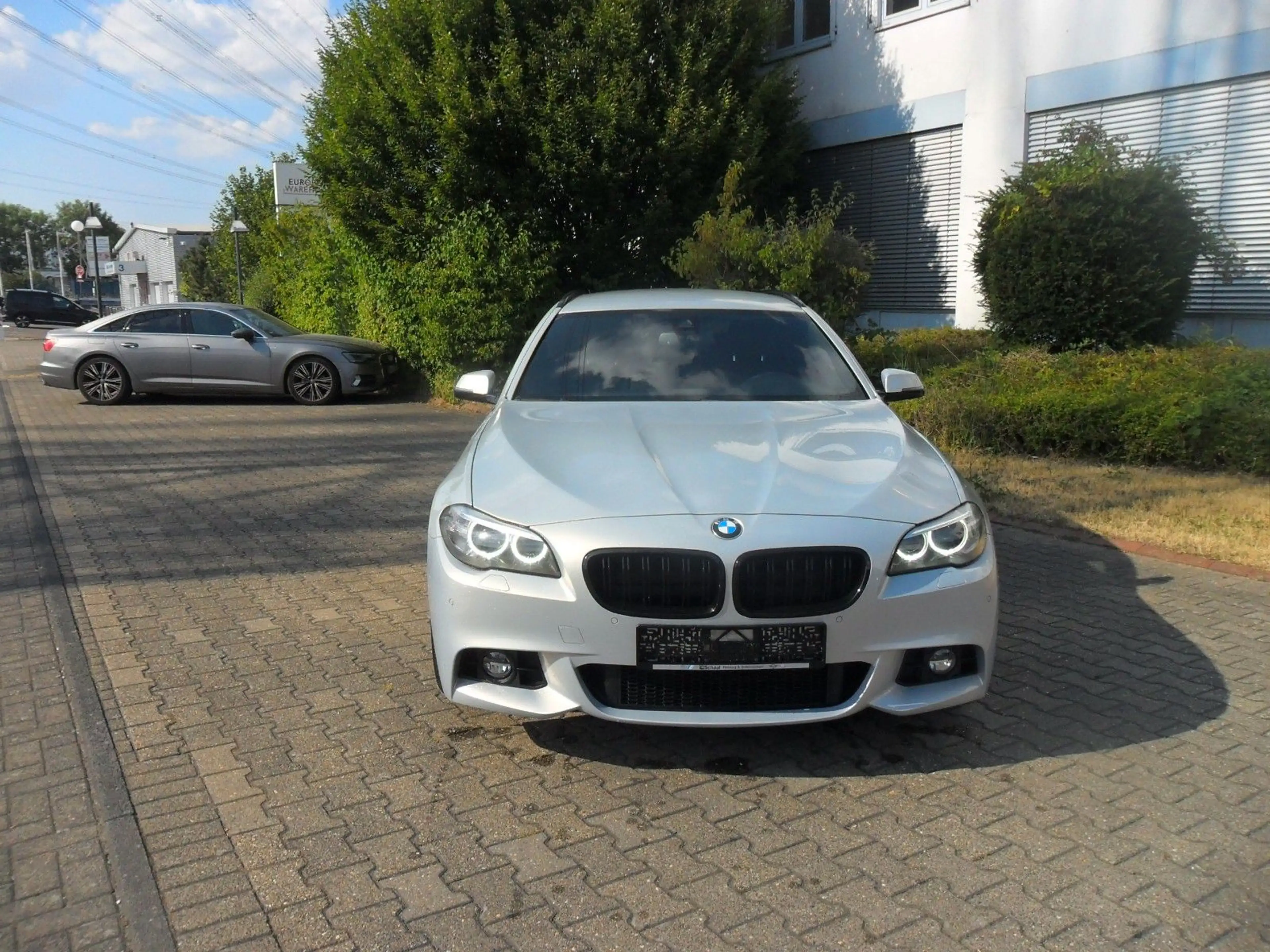 BMW 525 Touring xDrive*M-Sportpaket*Aut*Navi*Xenon* — photo 4
