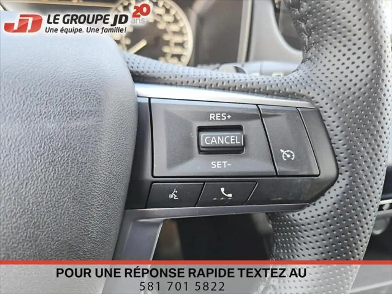 Mitsubishi Outlander photo Mitsubishi Outlander