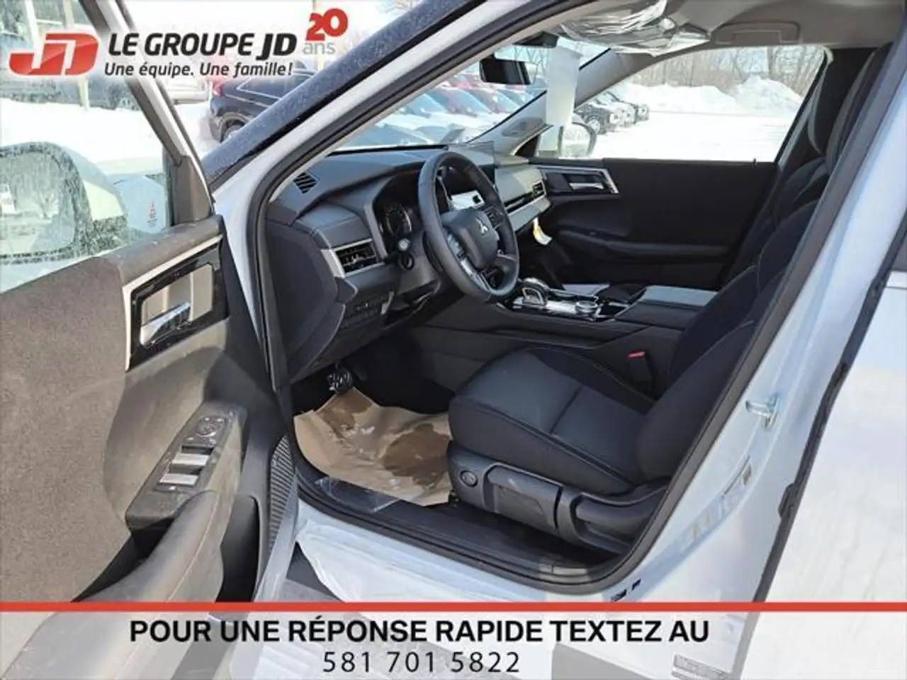 Mitsubishi Outlander снимка Mitsubishi Outlander