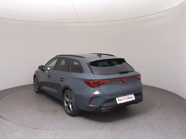 Cupra Leon view 5
