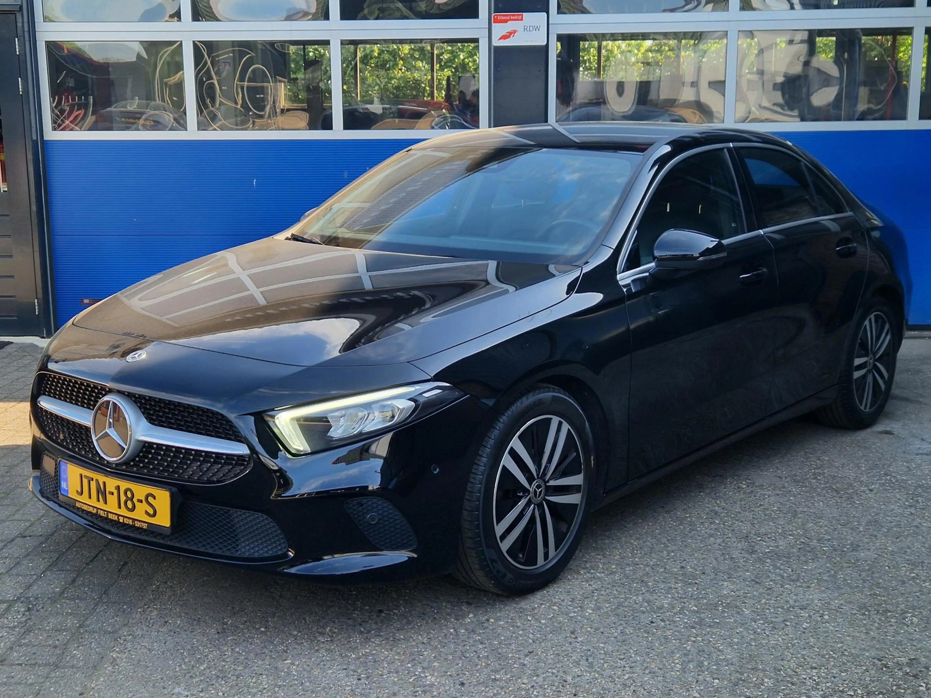 Mercedes-Benz A 200 Automaat / Wegklapbare trekhaak / Led verlichting