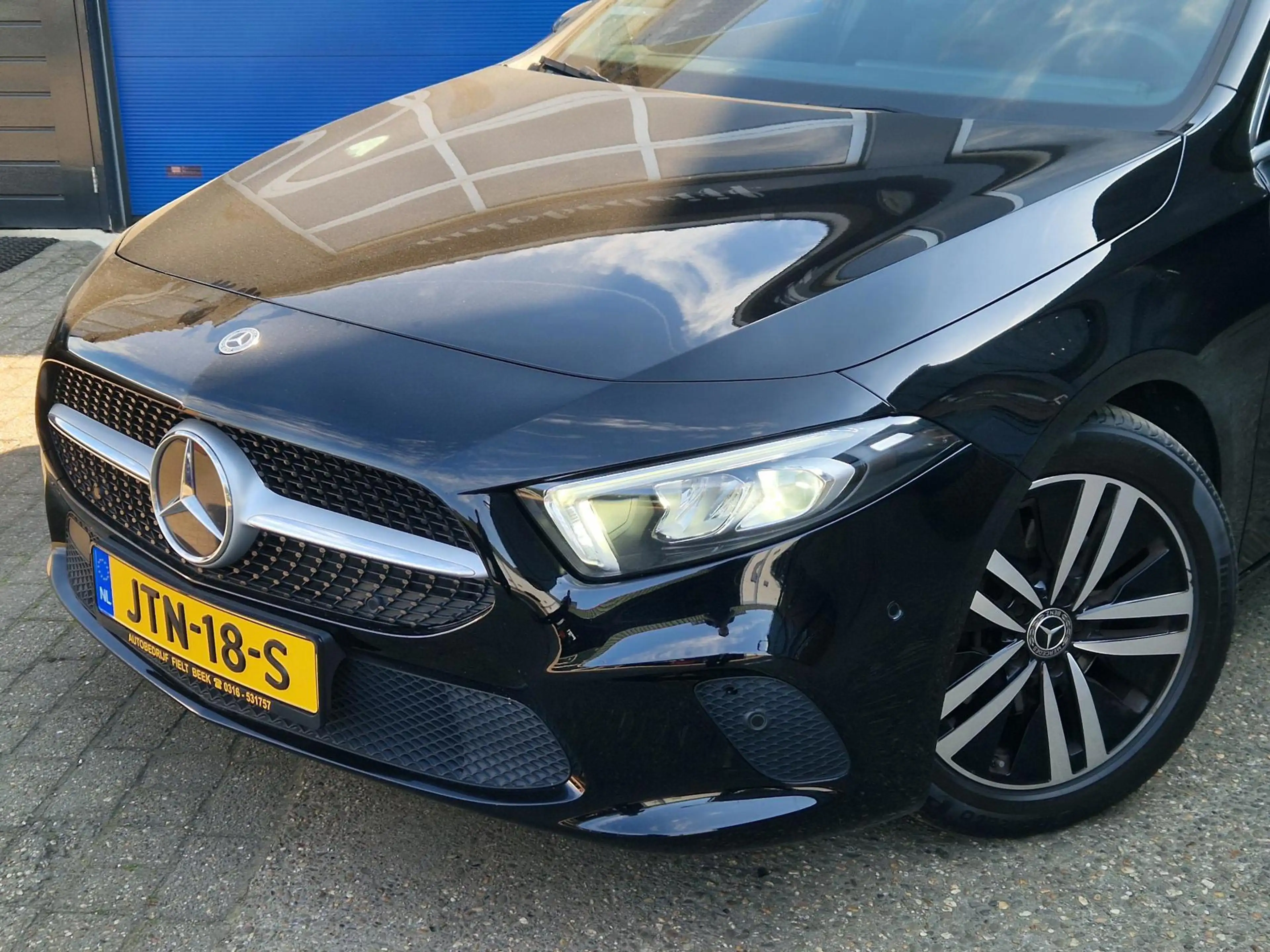 Mercedes-Benz A 200 Automaat / Wegklapbare trekhaak / Led verlichting — photo 5