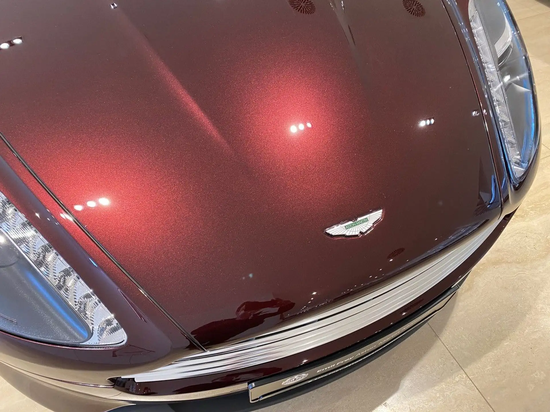애스턴마틴 DB9 Volante 2015 버건디 사진 1