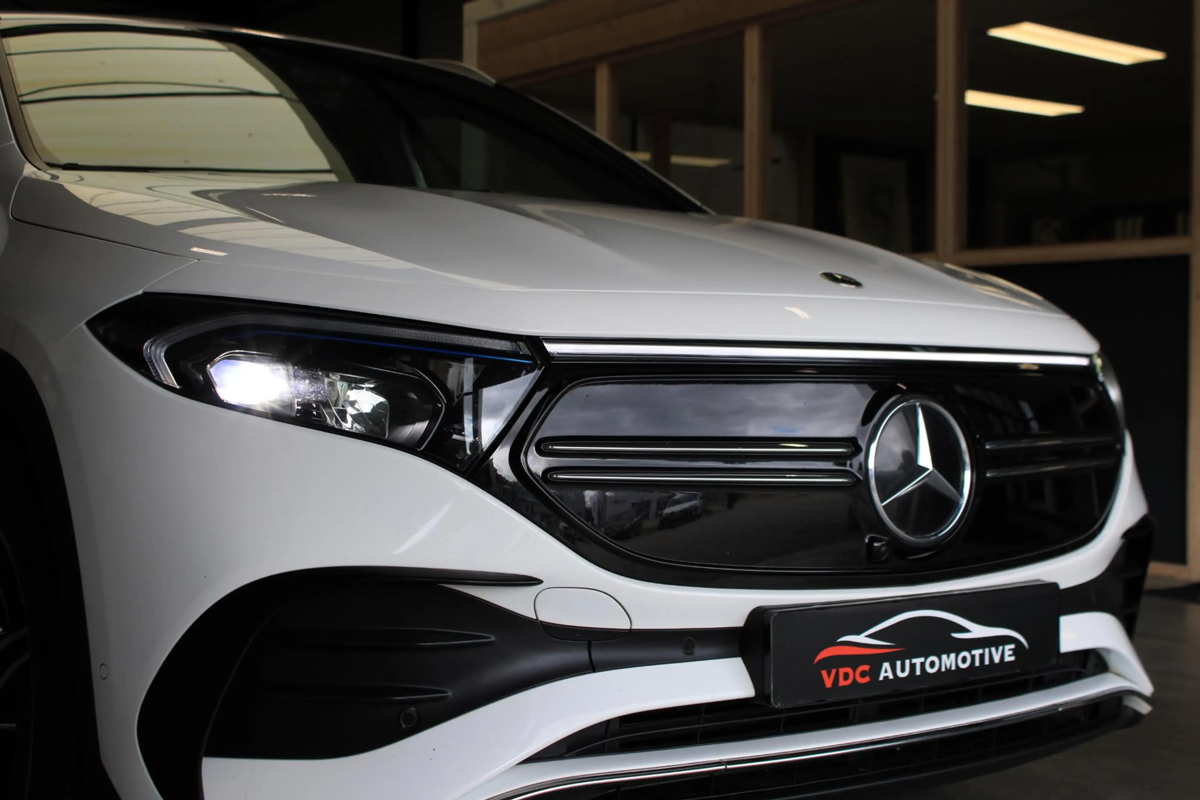 Mercedes-Benz EQA 250 AMG Camera | Trekhaak | Keyless | Widescreen | Sfe — photo 15
