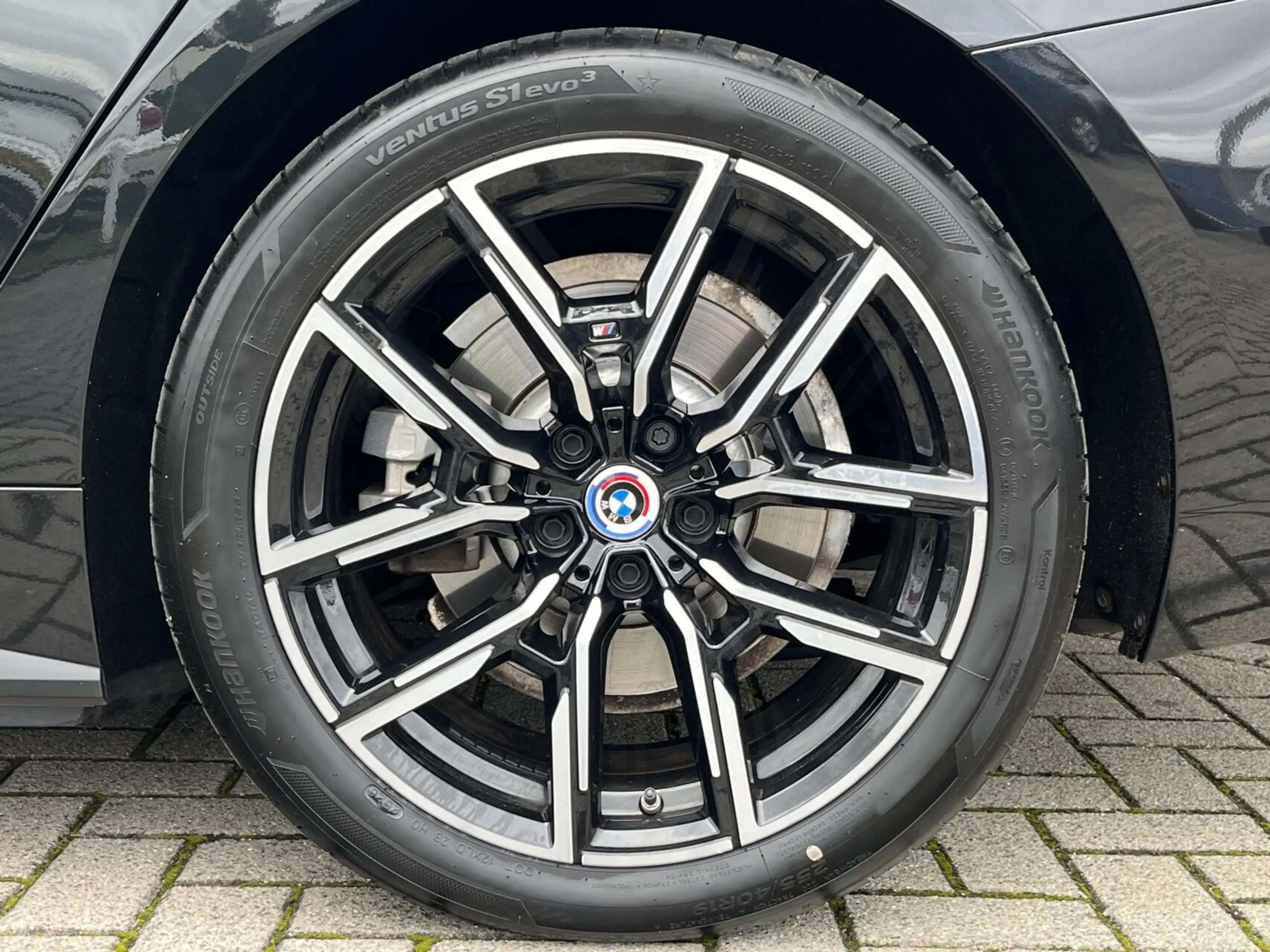 BMW i4 eDrive40 M-SPORT 84 kWh SOH95% LASER+PANO+ACC+H&K+ — photo 17