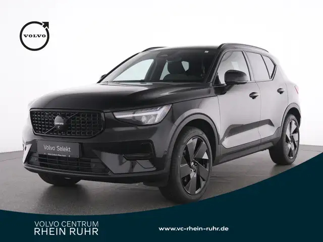 Volvo XC40 B4 Plus Black+360°KAM+WINTERPAK+20"LM+BLIS+
