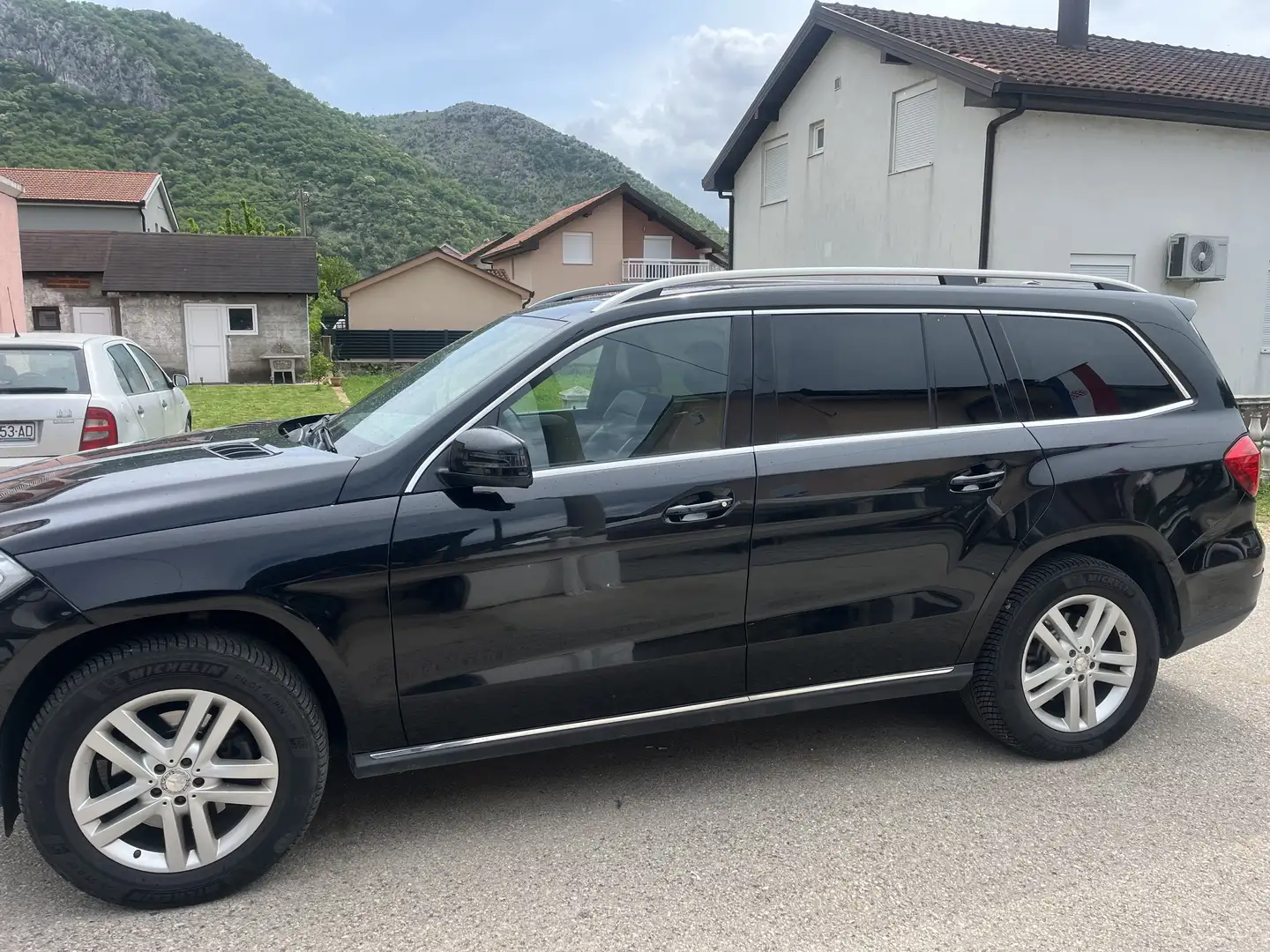 Mercedes-Benz GL 350 BlueTEC 4Matic 7G-TRONIC - 1