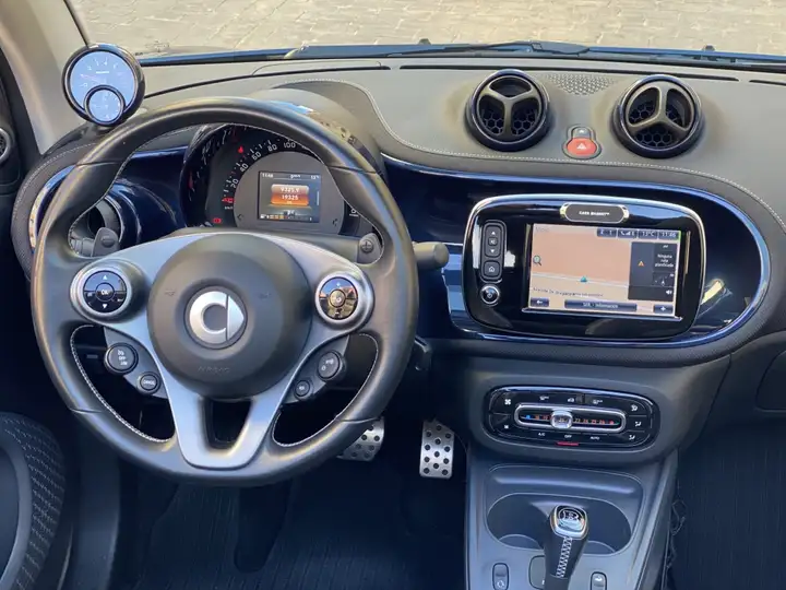 smart Fortwo 2017, foto 20