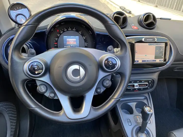smart Fortwo 2017, foto 23