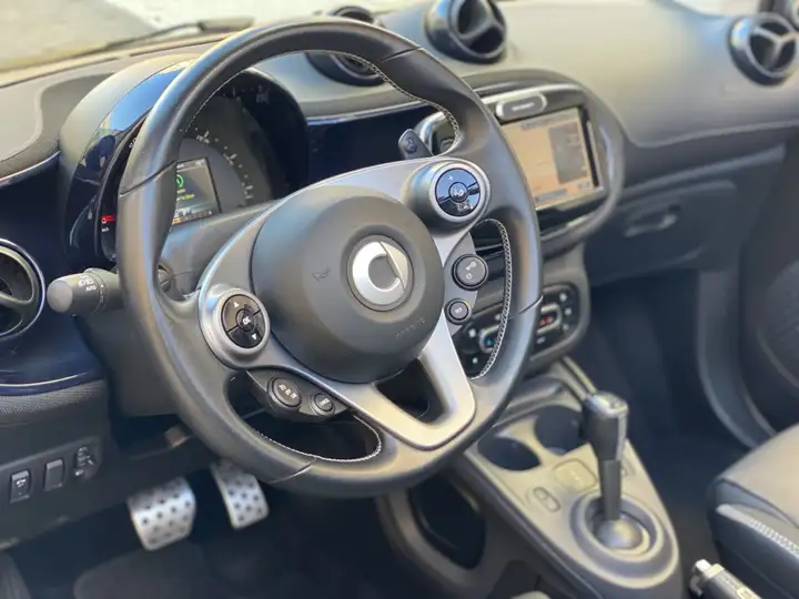 smart Fortwo 2017, foto 40