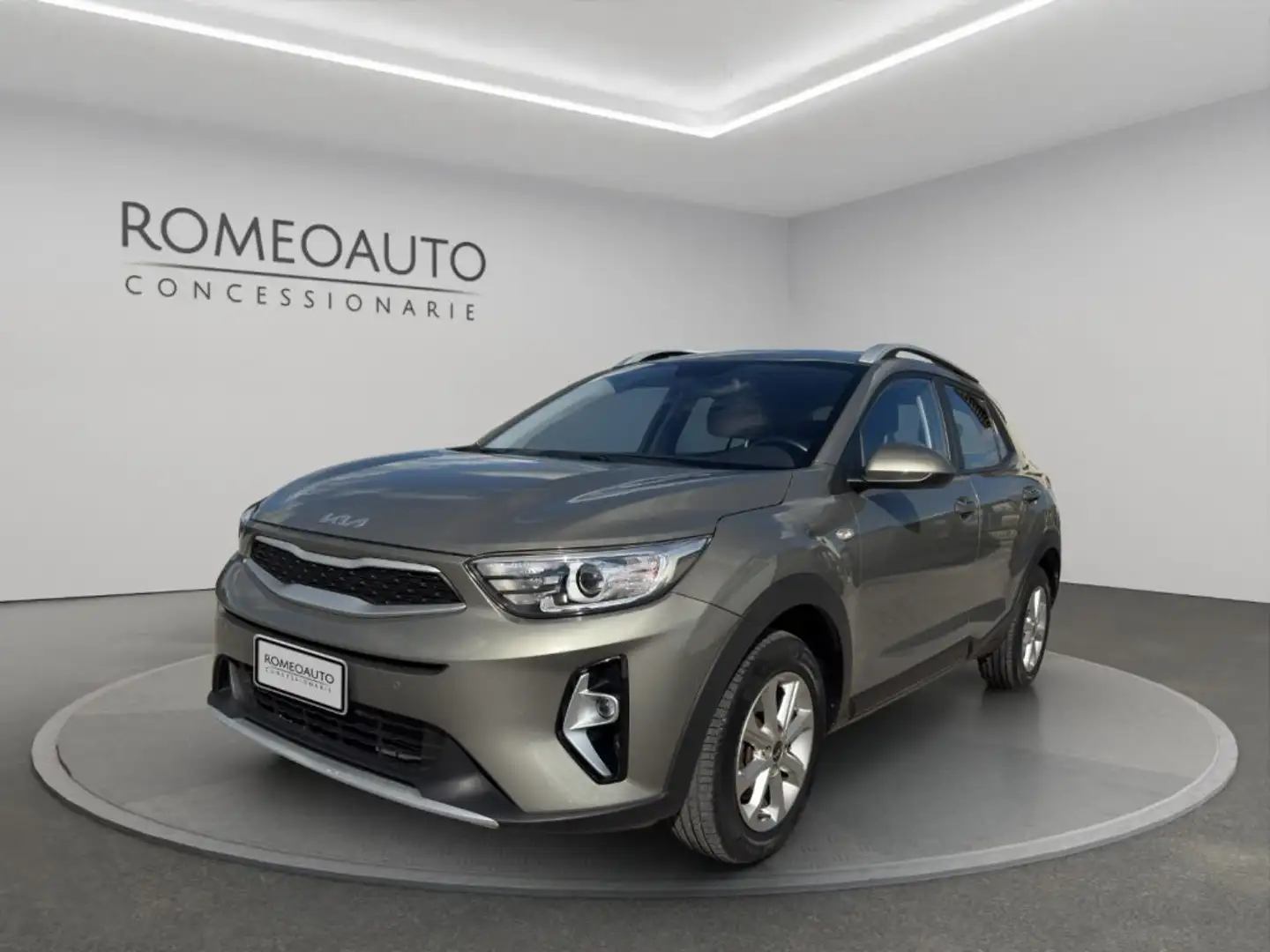 Kia Stonic 1.2 DPI Urban 82cv Grigio - 2