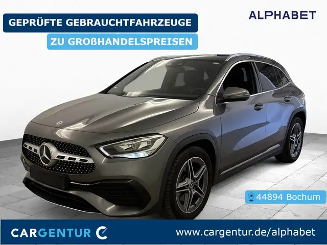 Mercedes-Benz GLA 220 d AMG Line 4Matic AHK Pano S Dach SpoSi