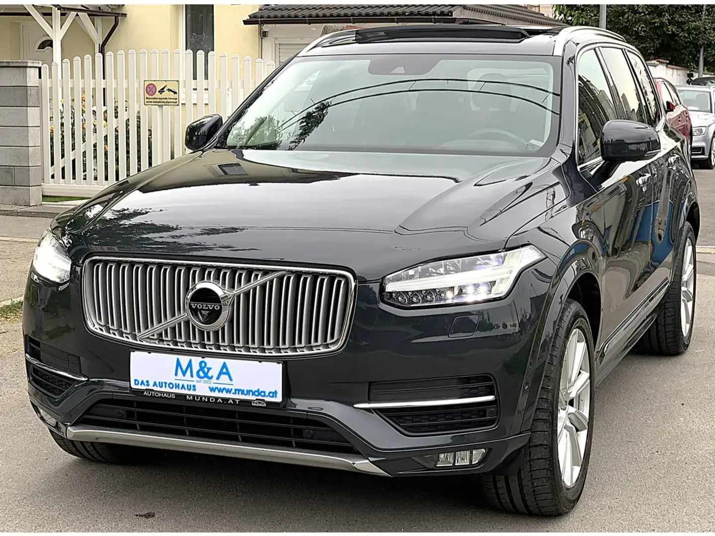 Volvo XC90 2.0 D5 Inscription AWD*7-SITZER*GARANTIE Grau - 1