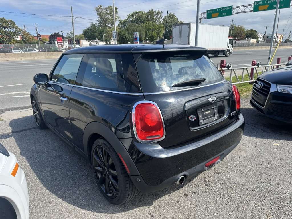 2017 MINI 3 Door