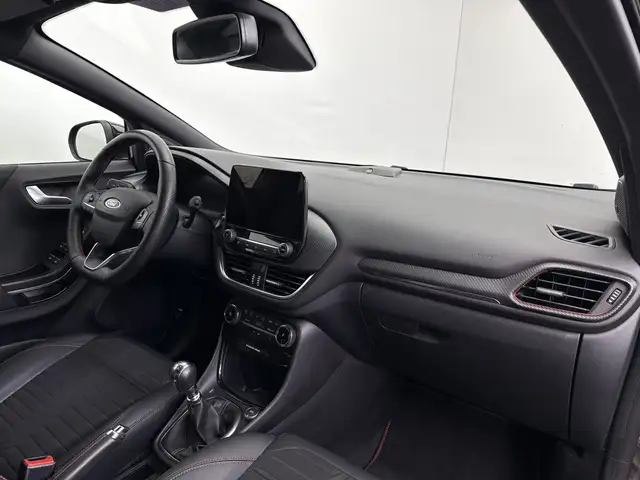 Ford Puma view 13
