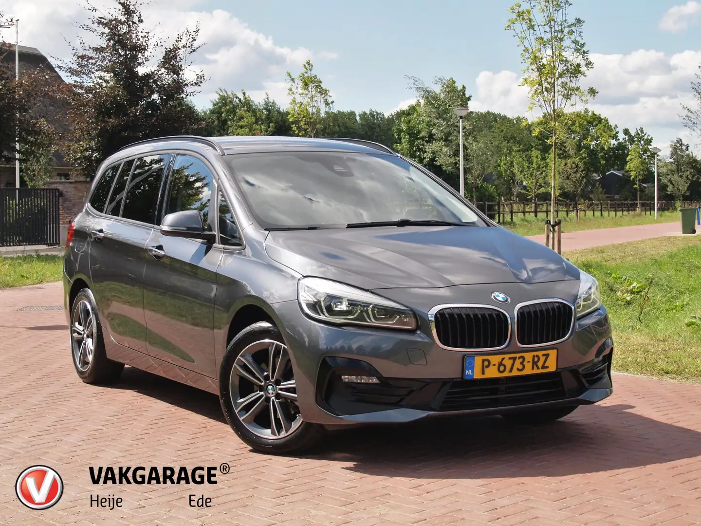 BMW 216 2-serie Gran Tourer 216i 7p. High Executive | Head Grau - 1